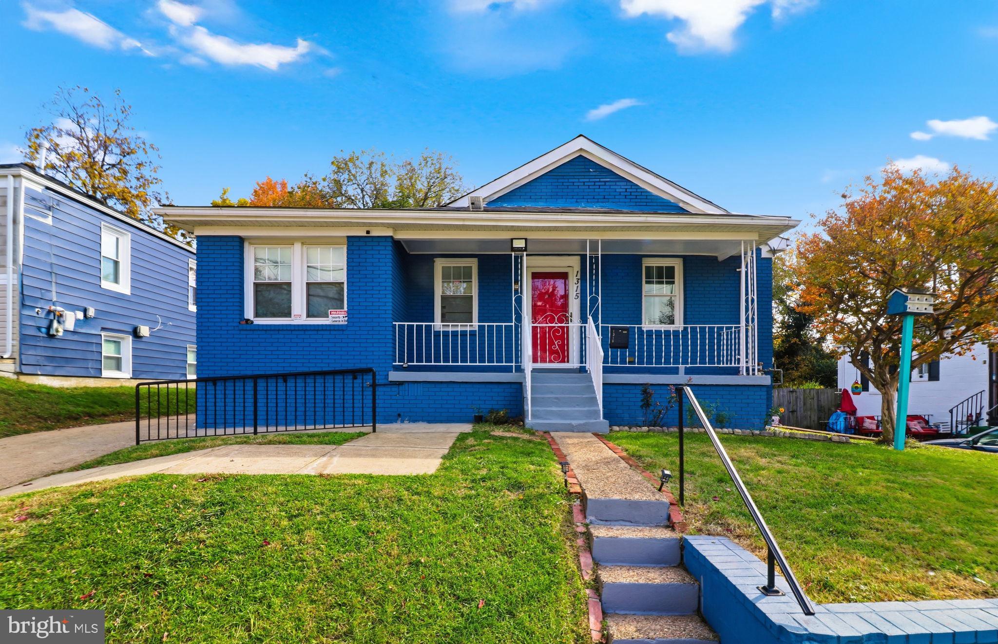 CHAPEL OAKS - Residential