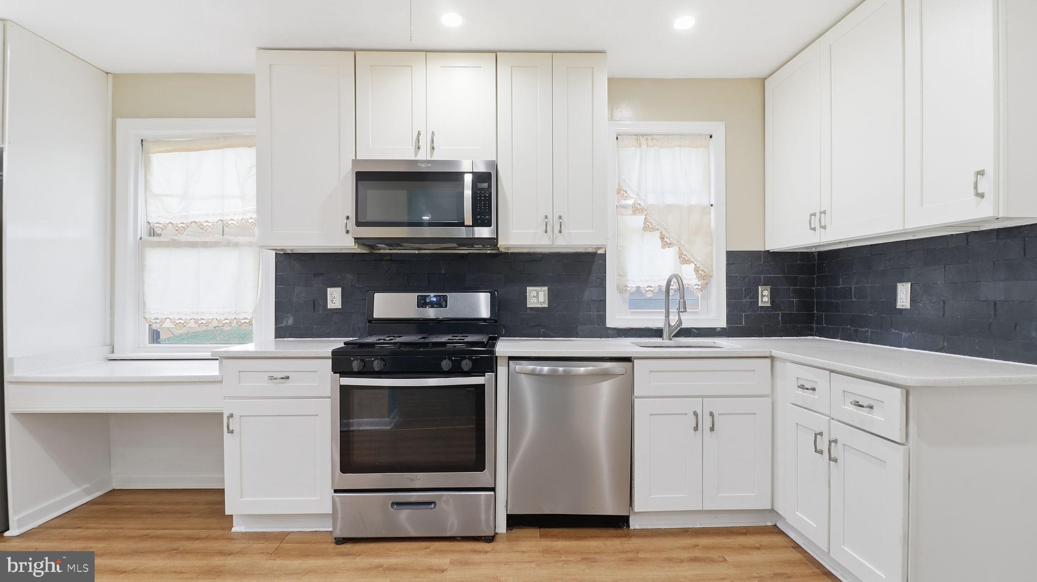 CHAPEL OAKS - Residential