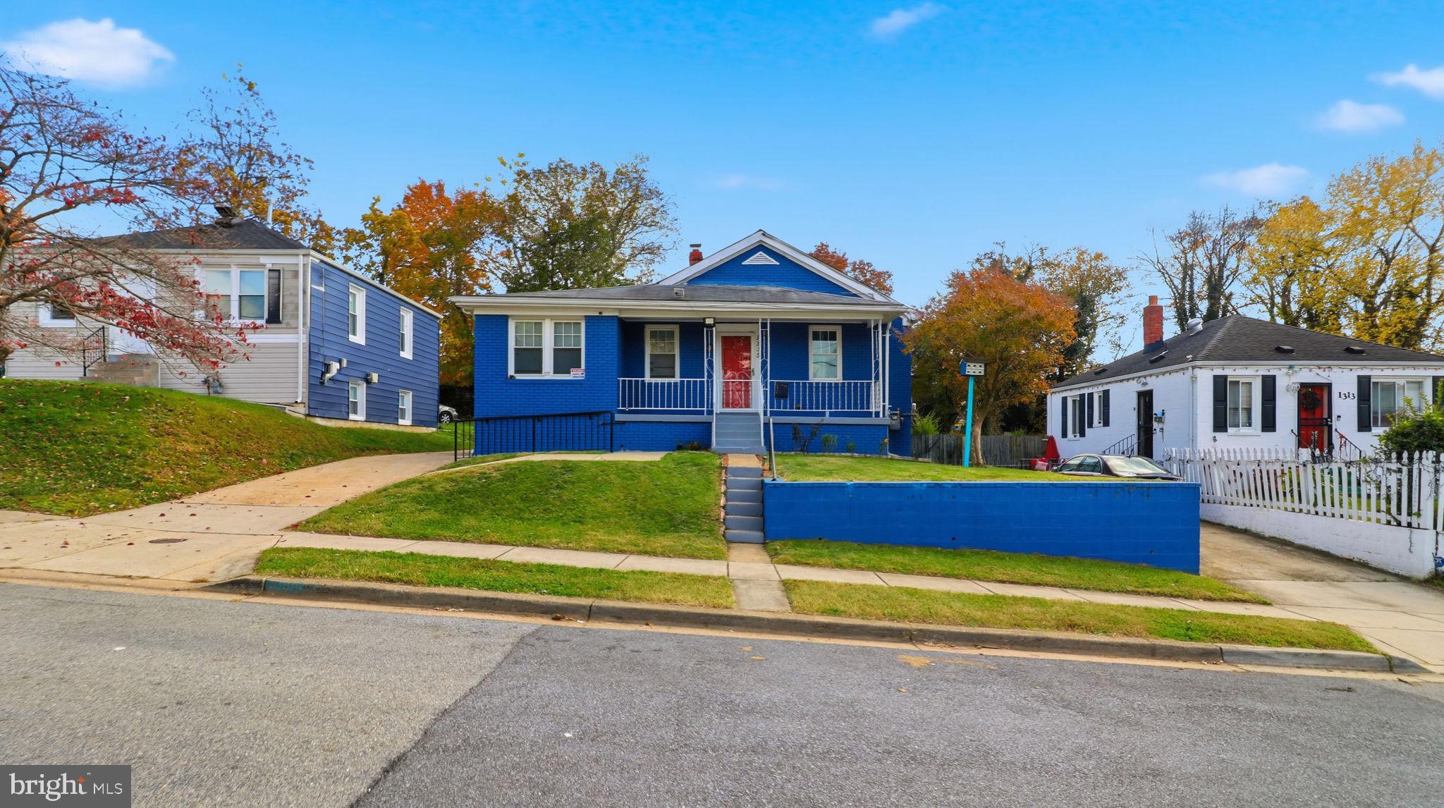 CHAPEL OAKS - Residential