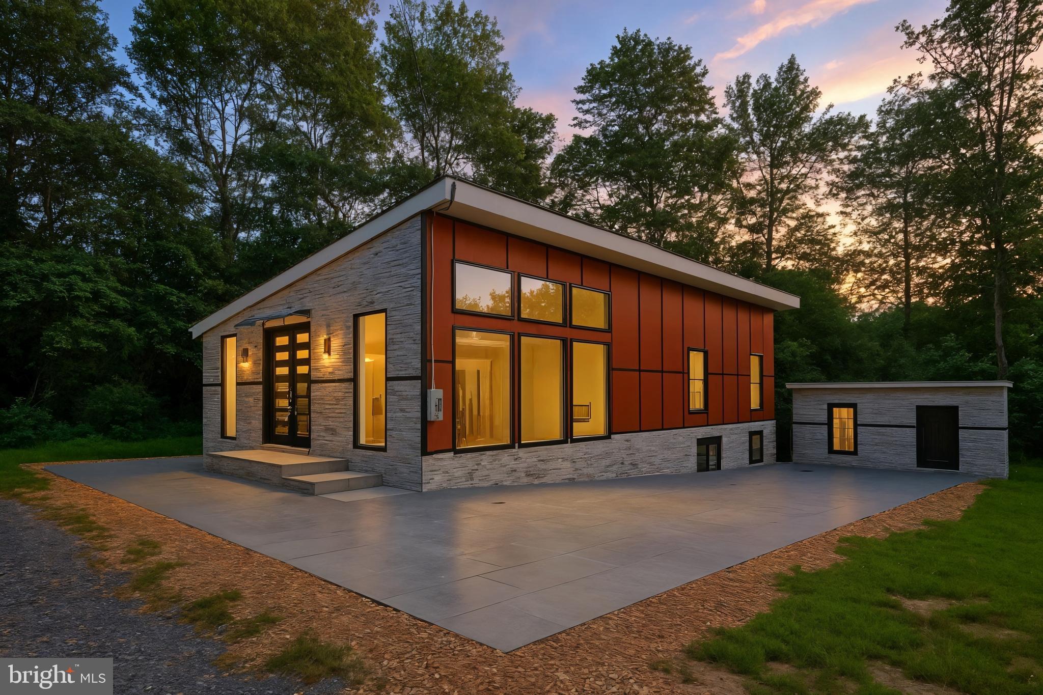 12116 OLD FORT ROAD