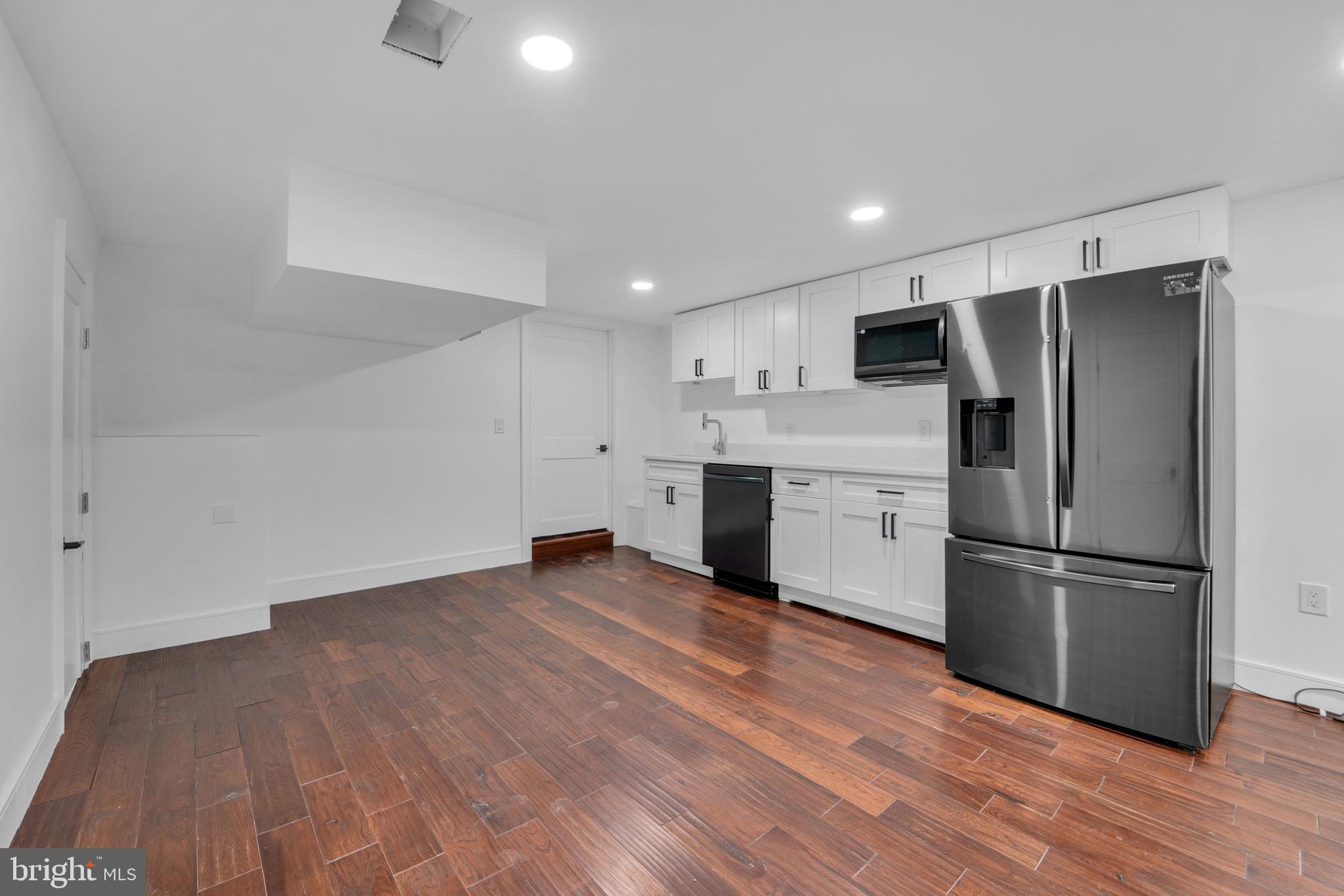 THOMAS - Residential