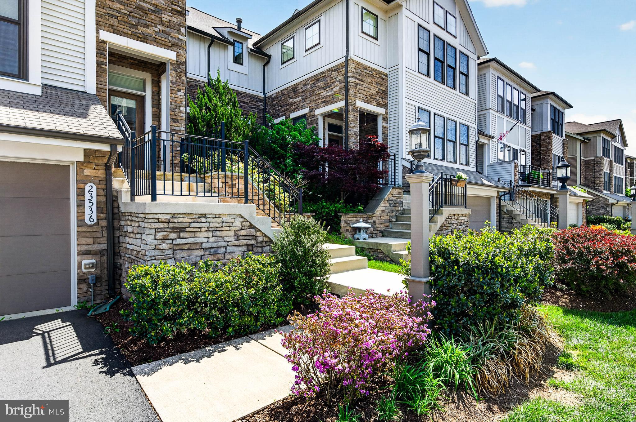 23536 EPPERSON SQUARE