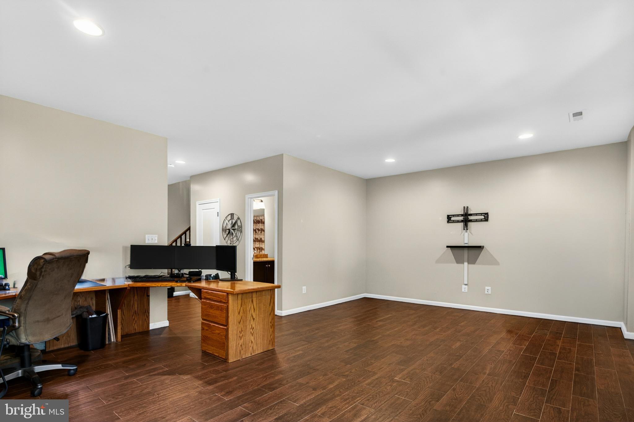 BRAMBLETON - Residential