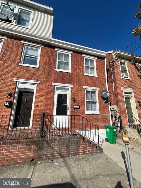 Townhouse For Rent - 45 E North Street<br/> CARLISLE, PA 17013