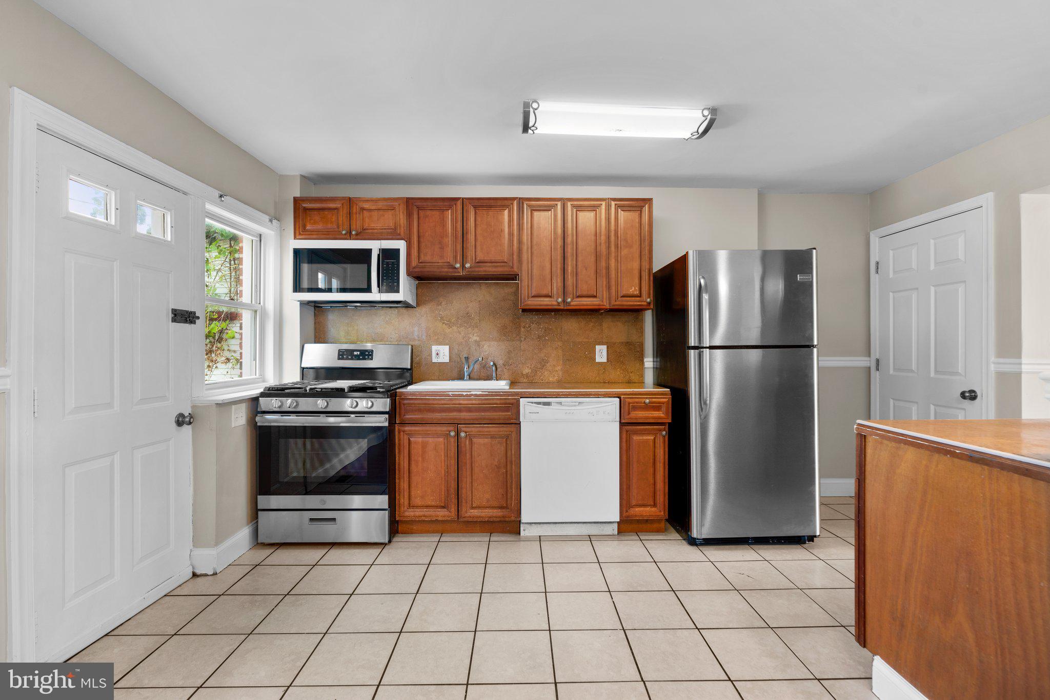 BELAIR-EDISON - Residential