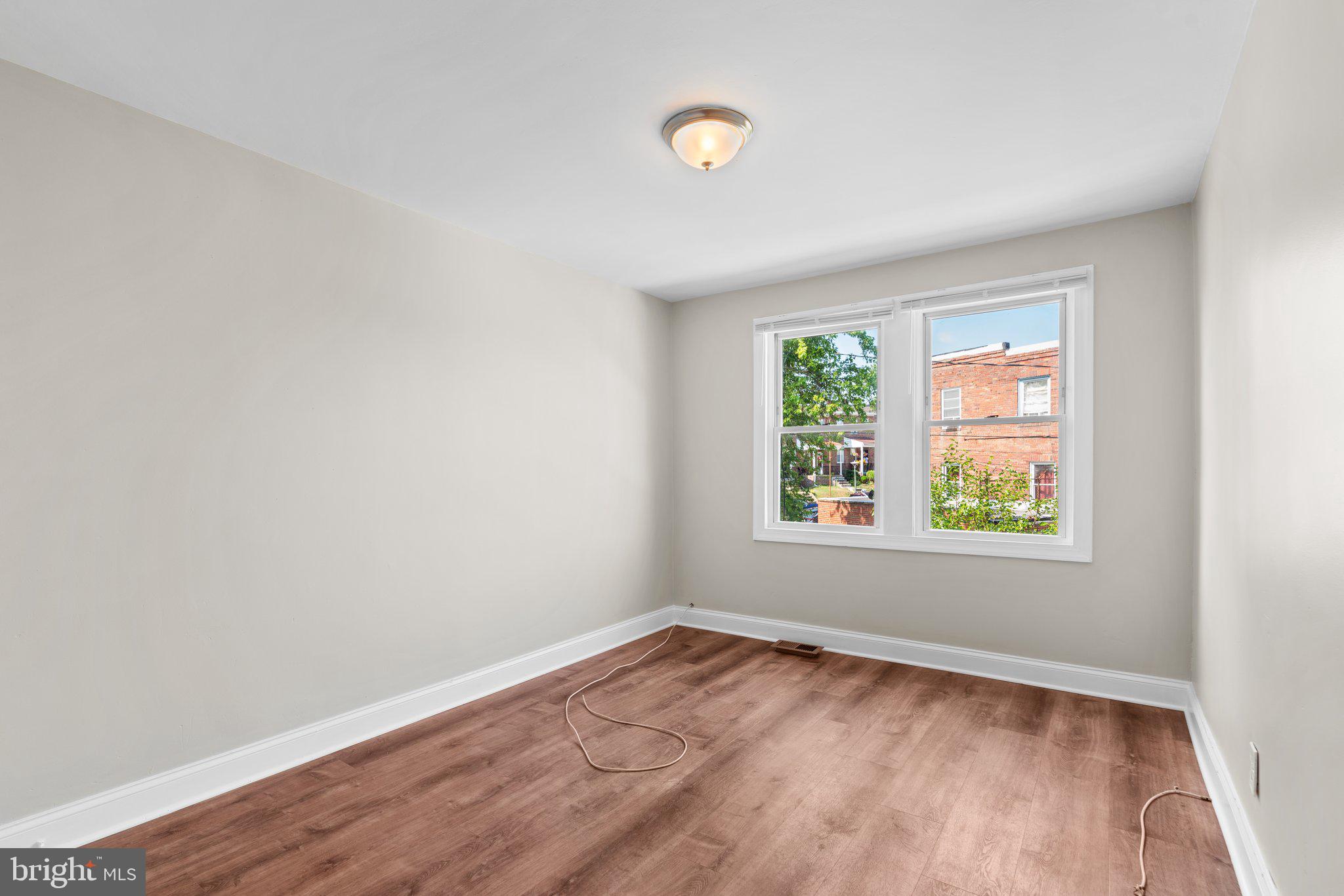 BELAIR-EDISON - Residential