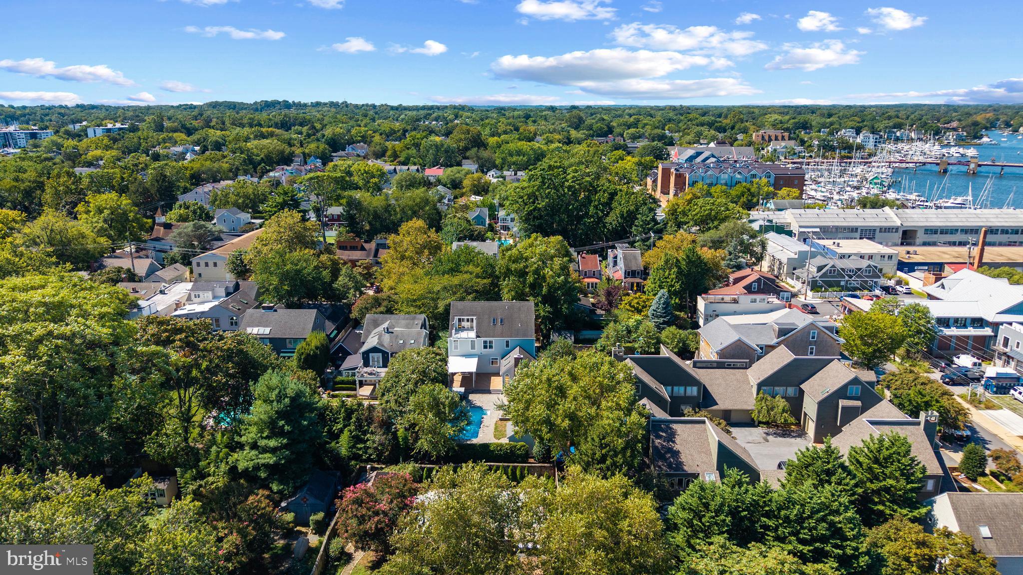 EASTPORT - Residential