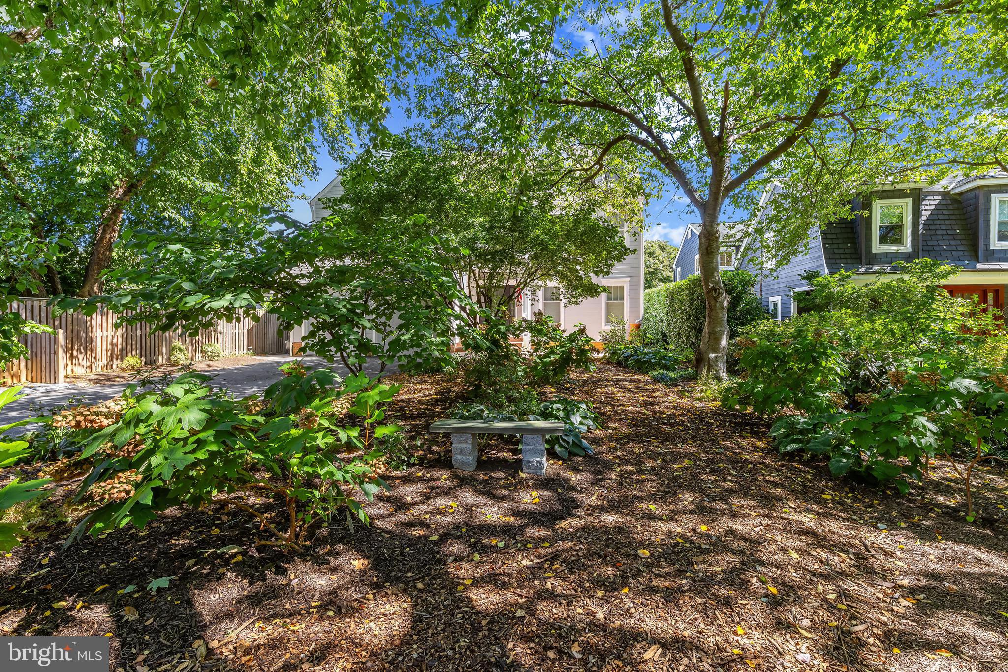 417 SECOND STREET
