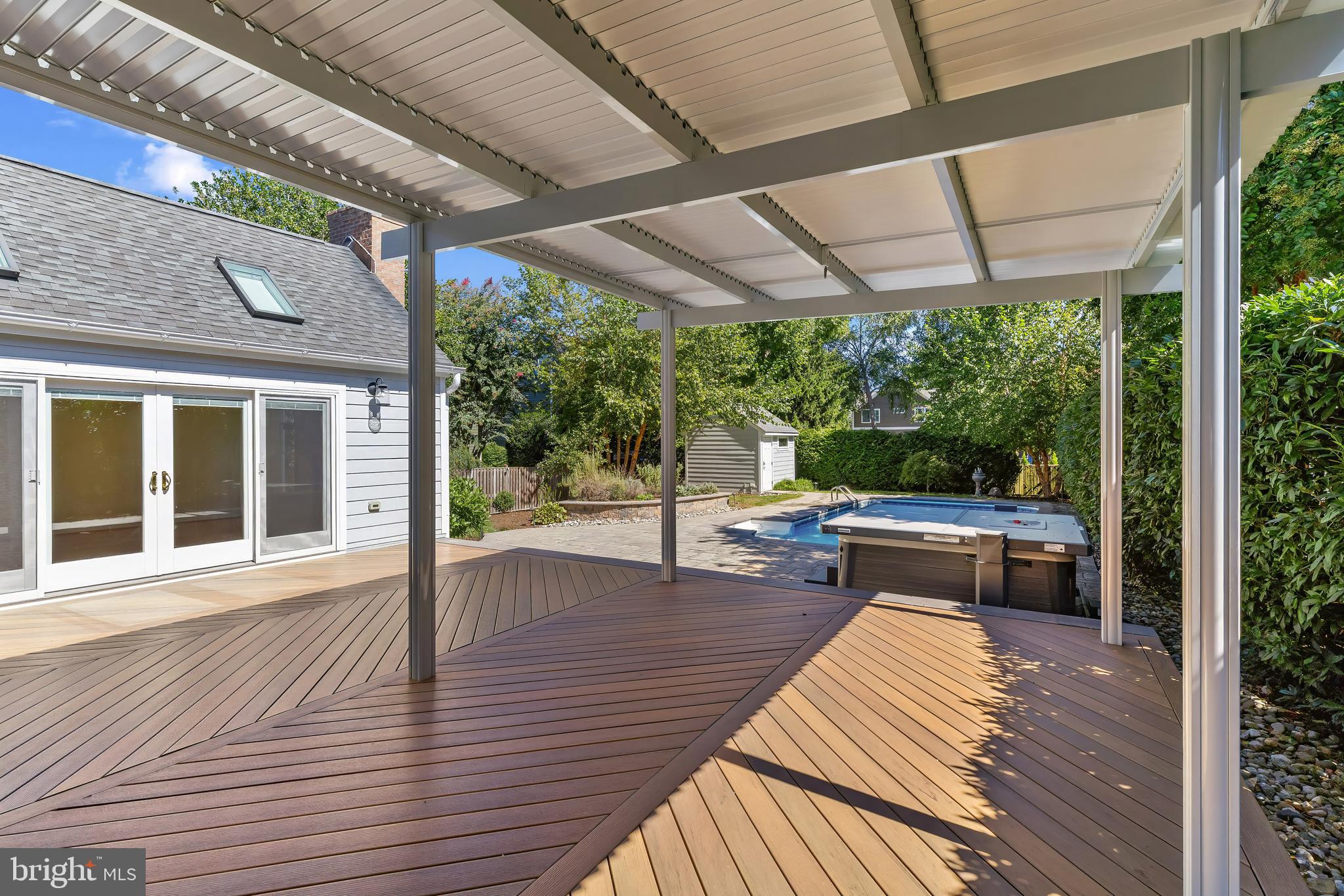 EASTPORT - Residential