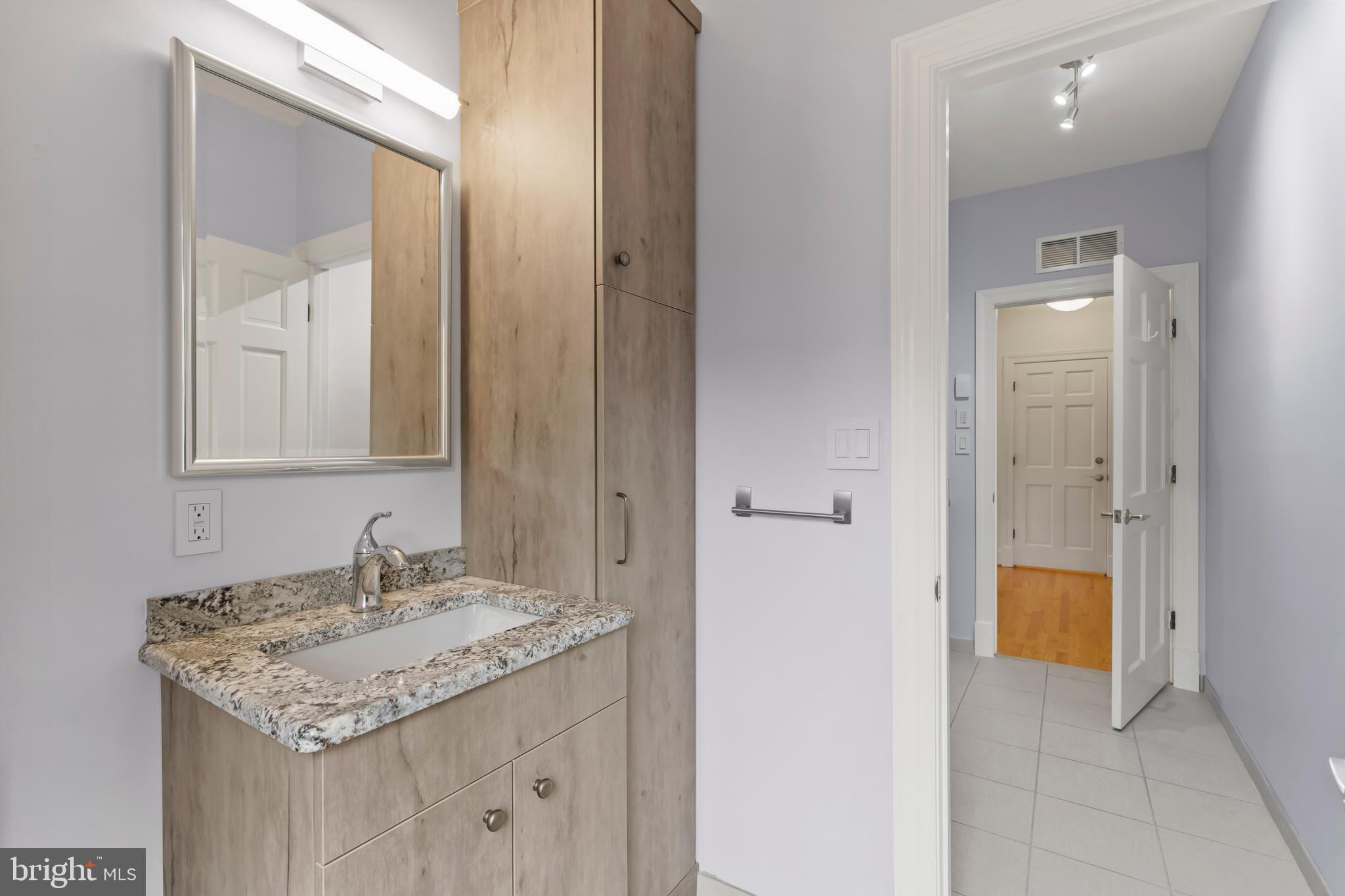 EASTPORT - Residential