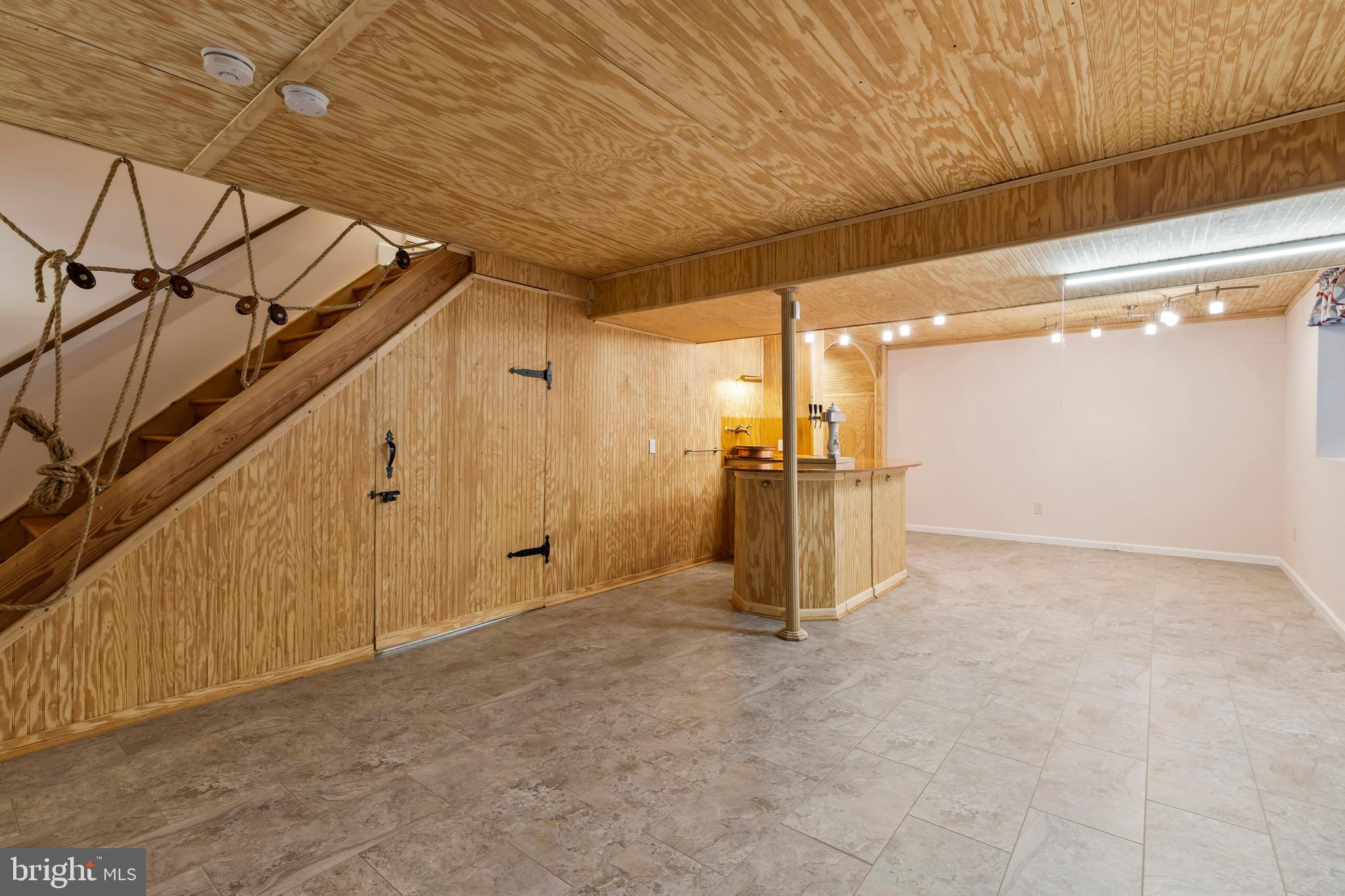 EASTPORT - Residential