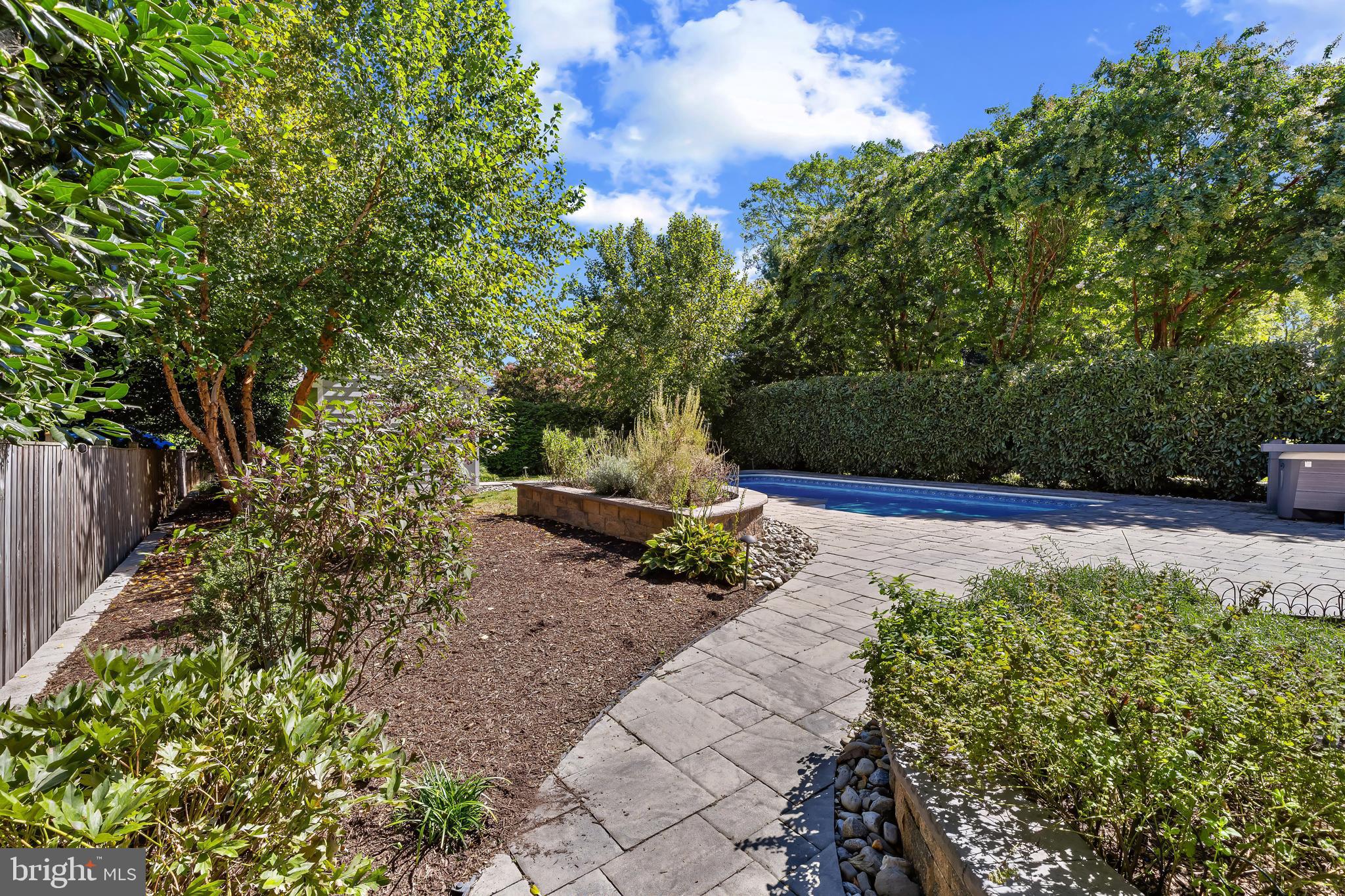 EASTPORT - Residential