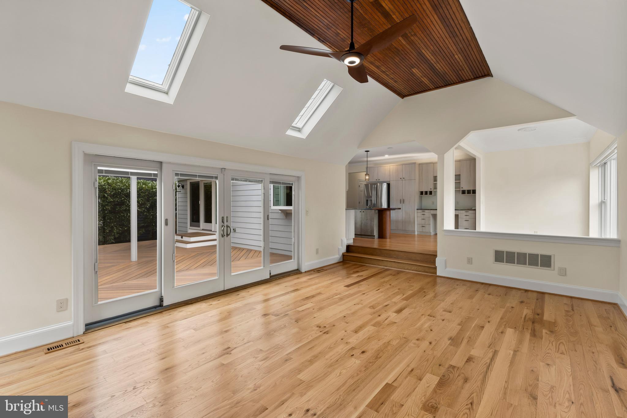 EASTPORT - Residential