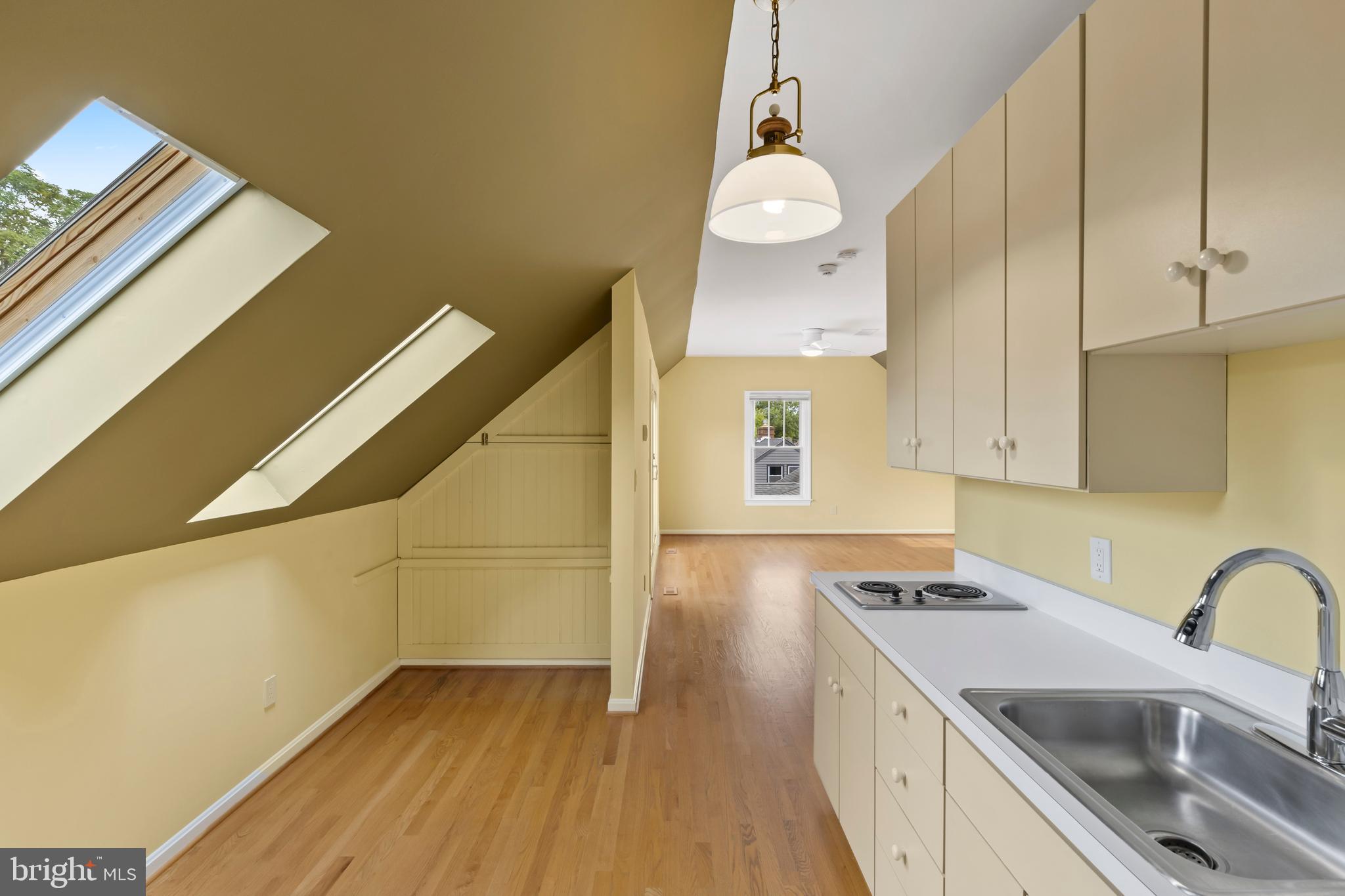 EASTPORT - Residential