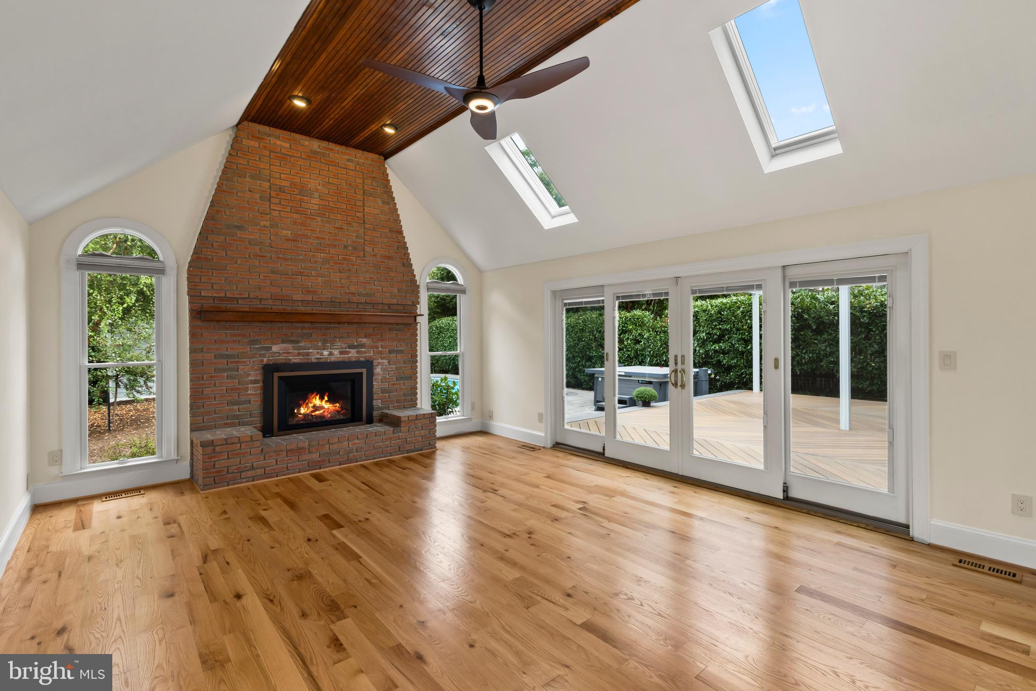 EASTPORT - Residential