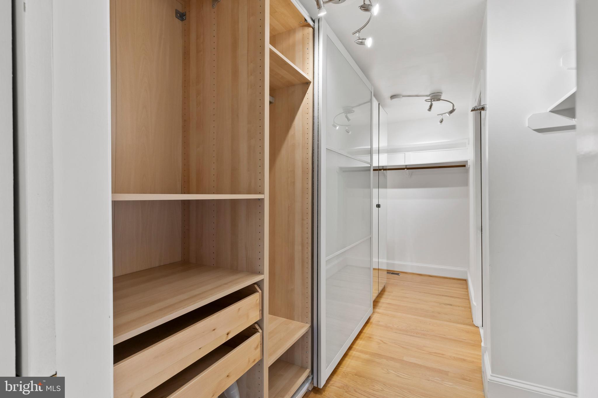 EASTPORT - Residential