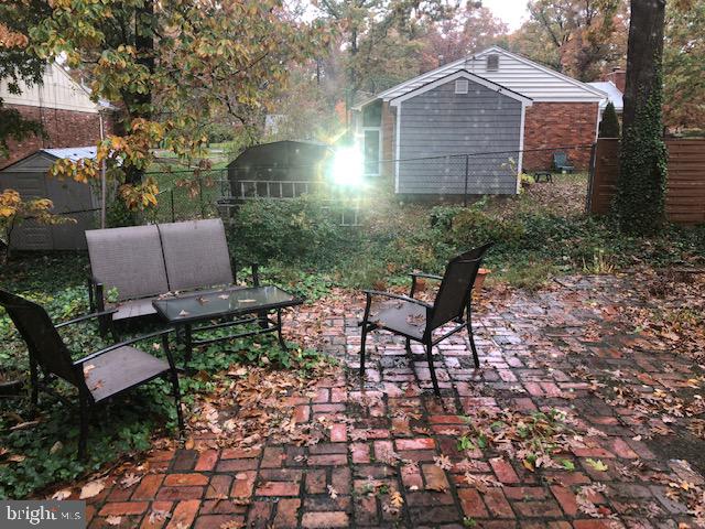 HILLBROOK FOREST - Residential Lease