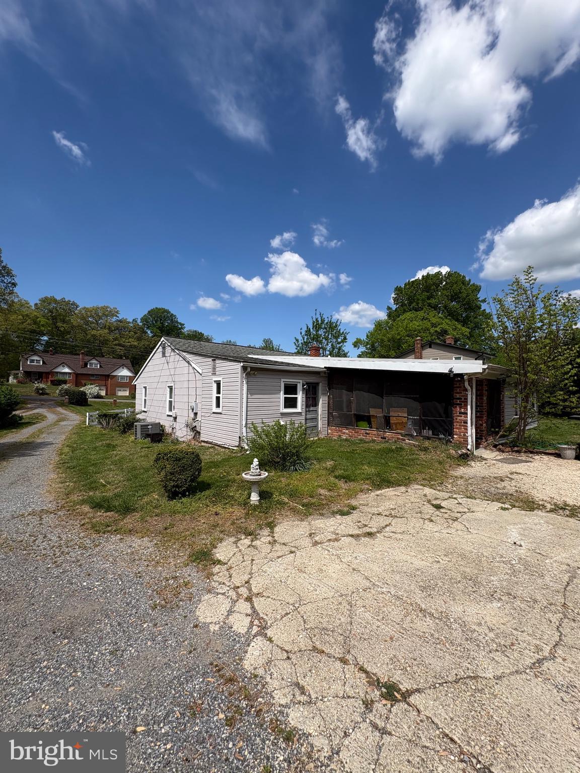 BLUE SKY - Residential