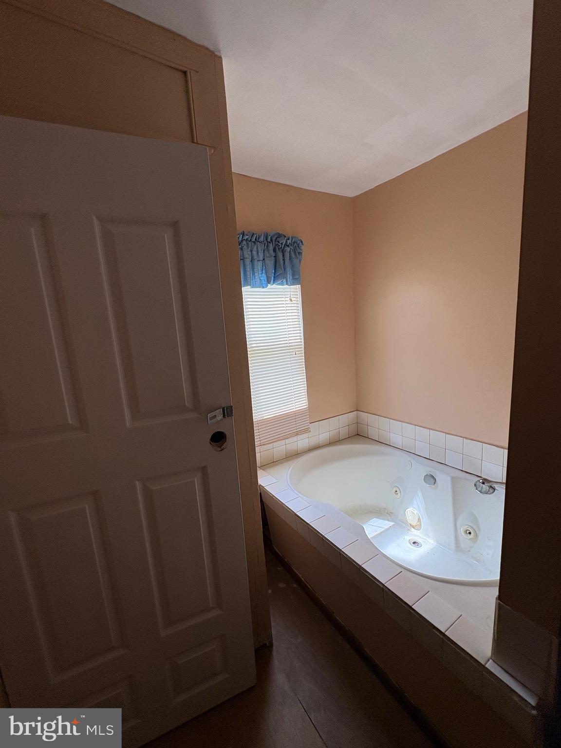 BLUE SKY - Residential