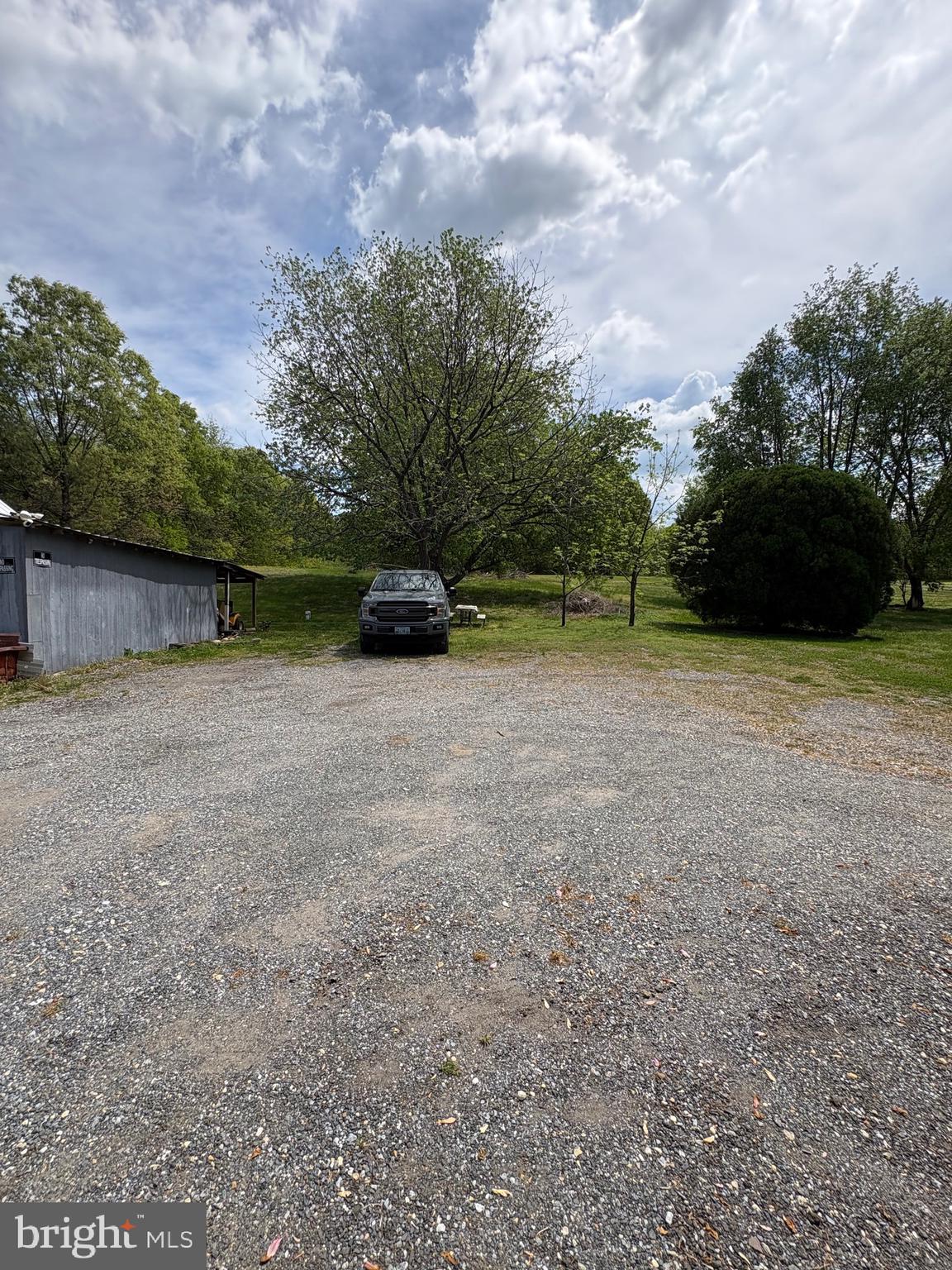 BLUE SKY - Residential