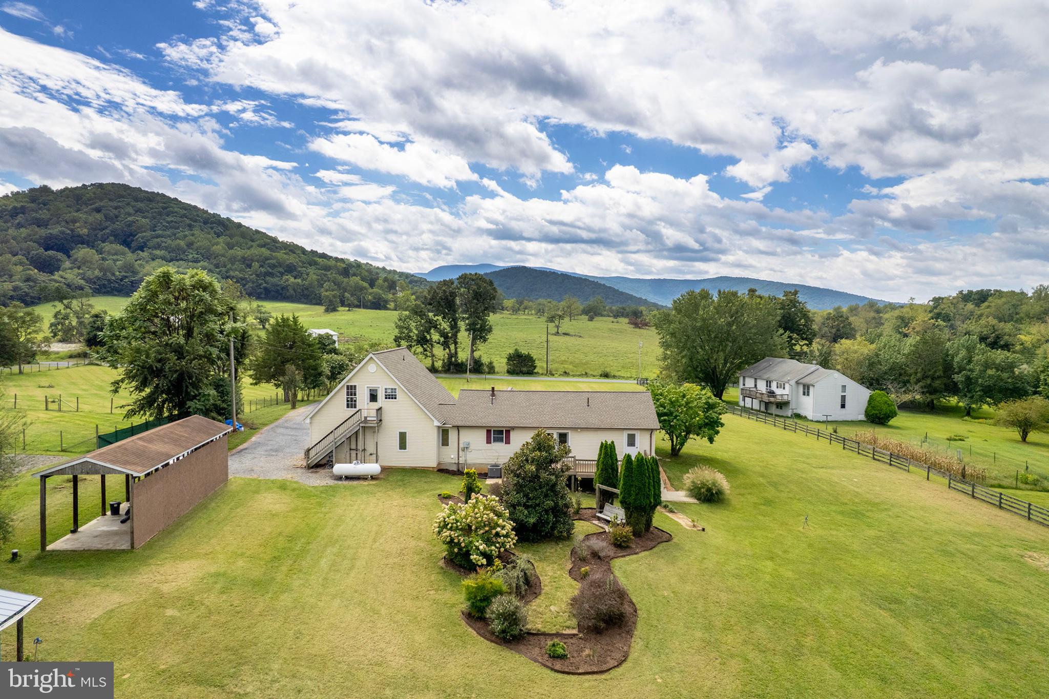 1207 BUCK MOUNTAIN ROAD