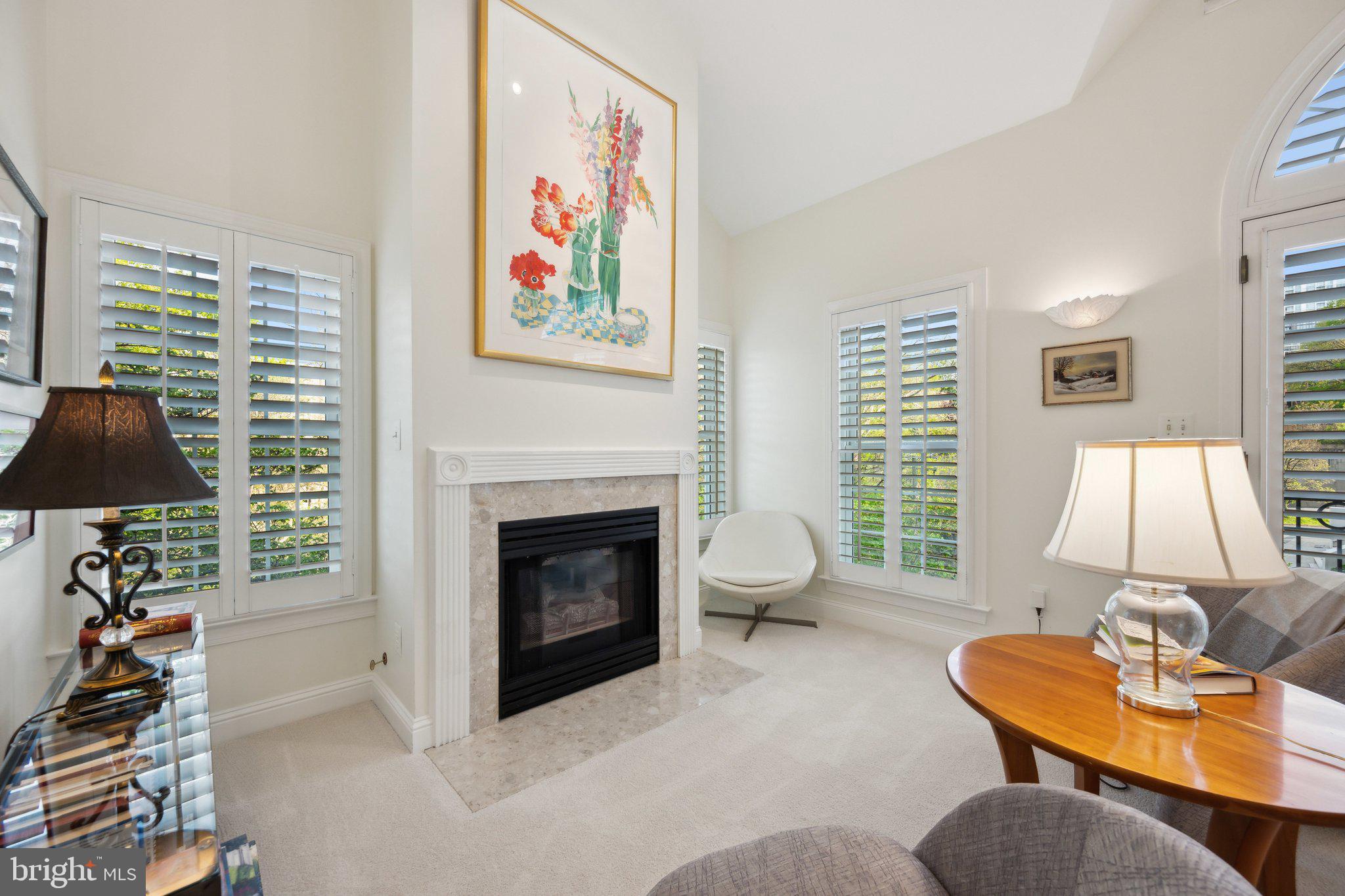 PALISADES PARK - Residential