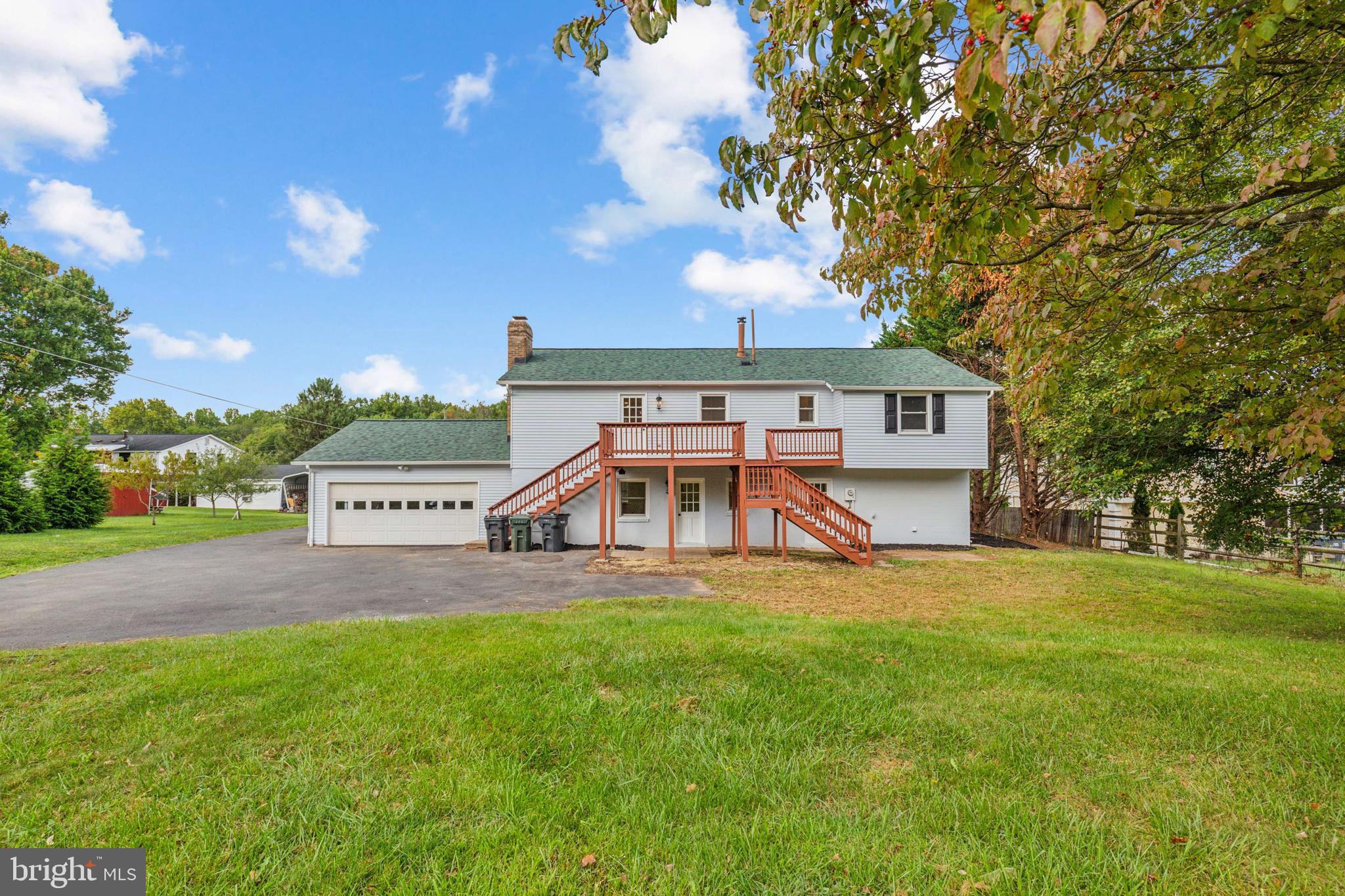 MOUNTAIN VIEW - Residential