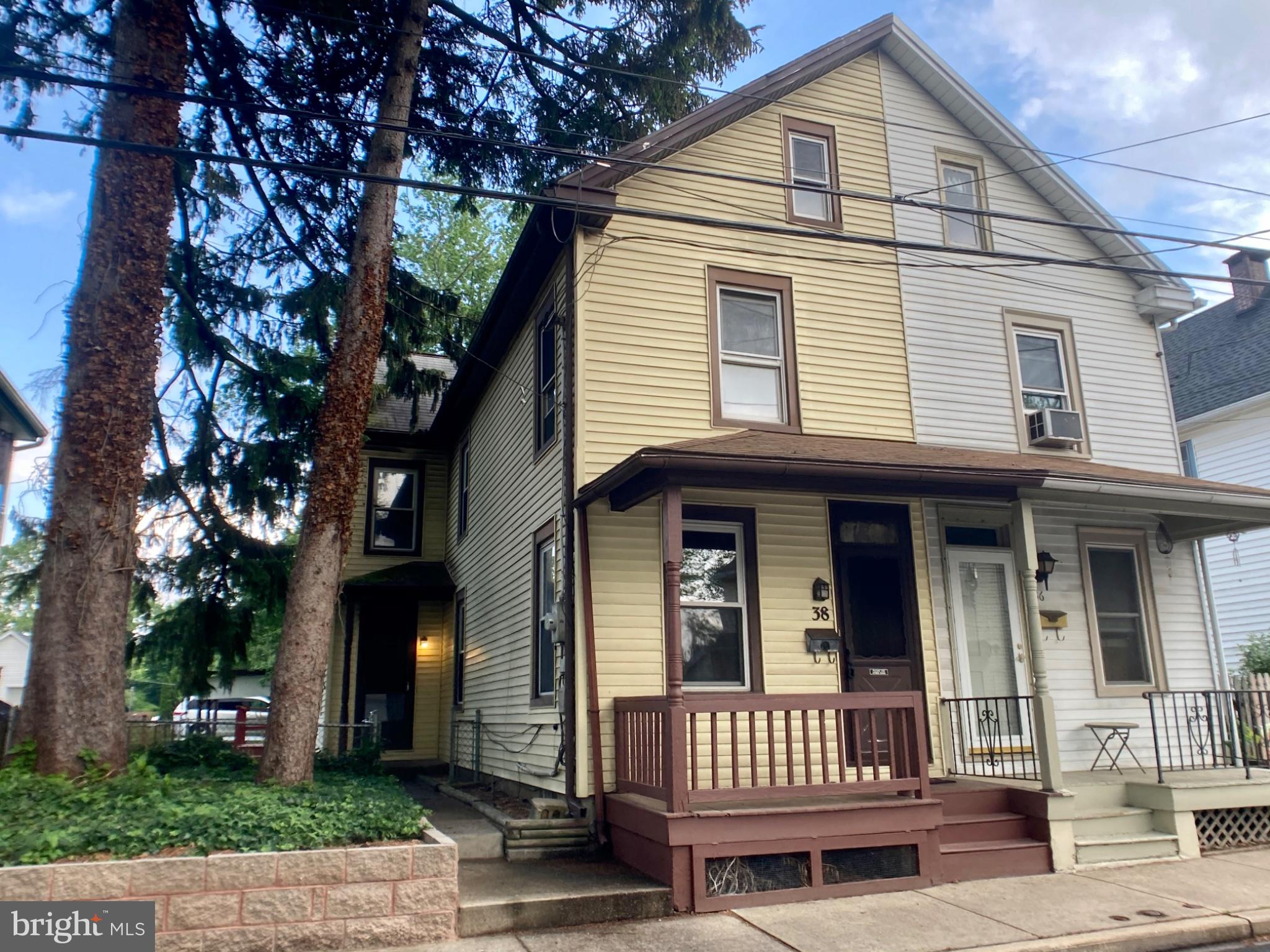 38 W GRAMBY STREET