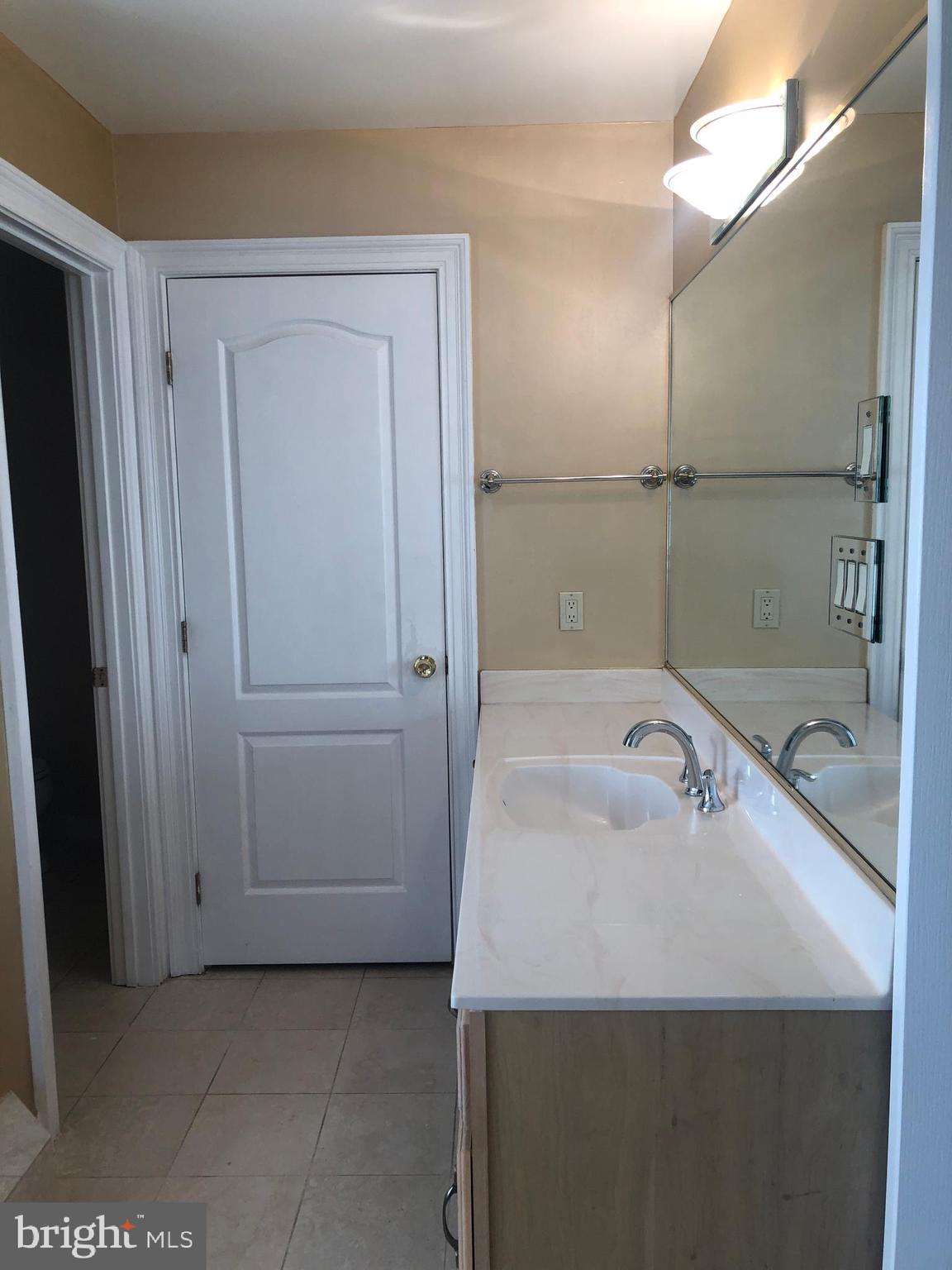 LEWIS PARK - Residential Lease