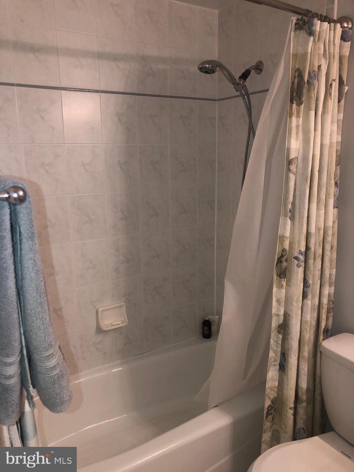 LEWIS PARK - Residential Lease