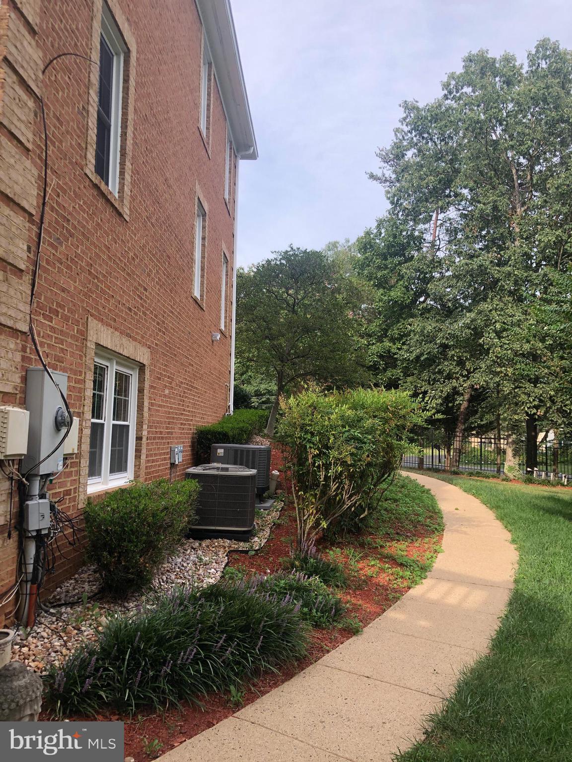 LEWIS PARK - Residential Lease