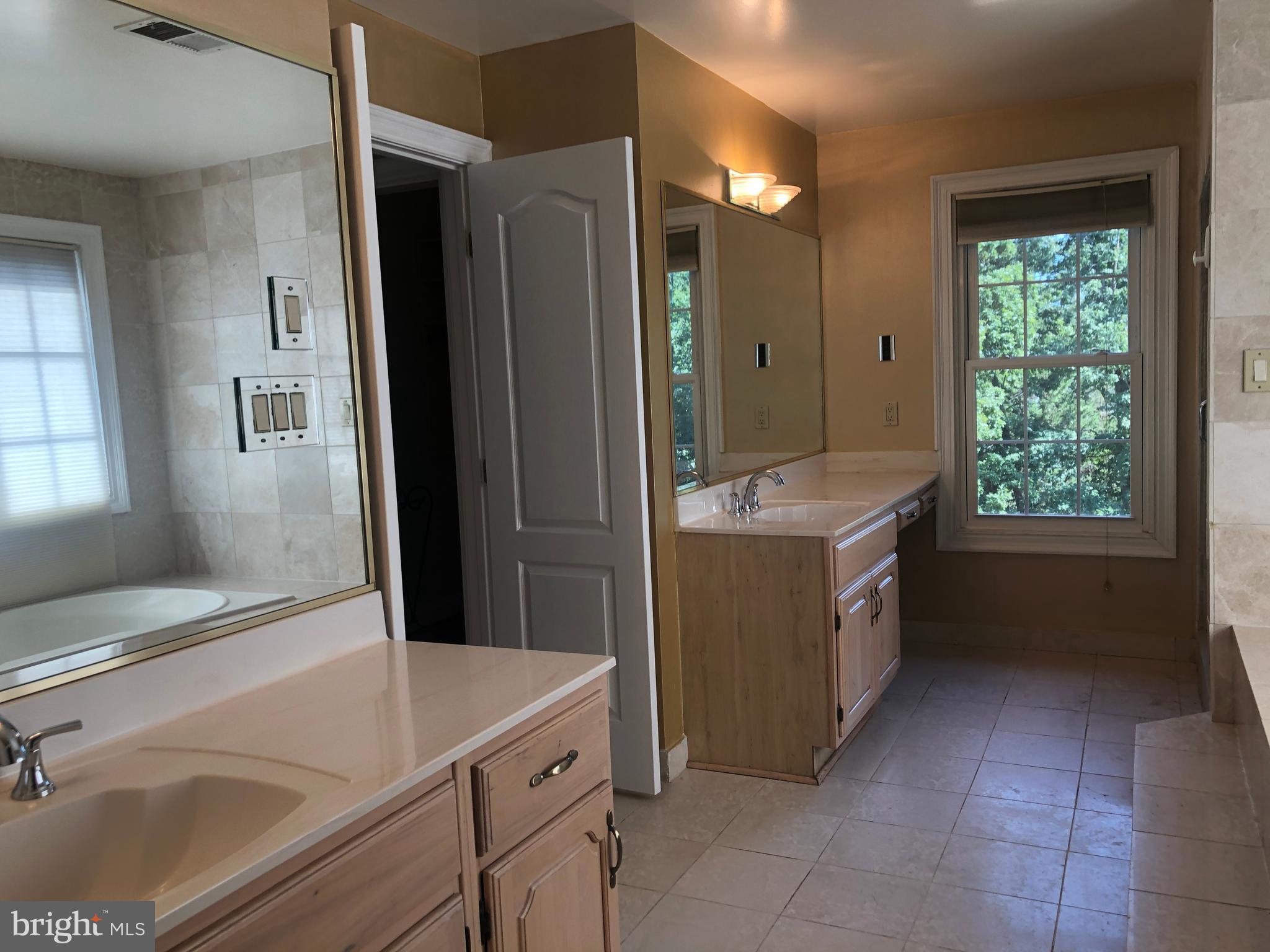 LEWIS PARK - Residential Lease