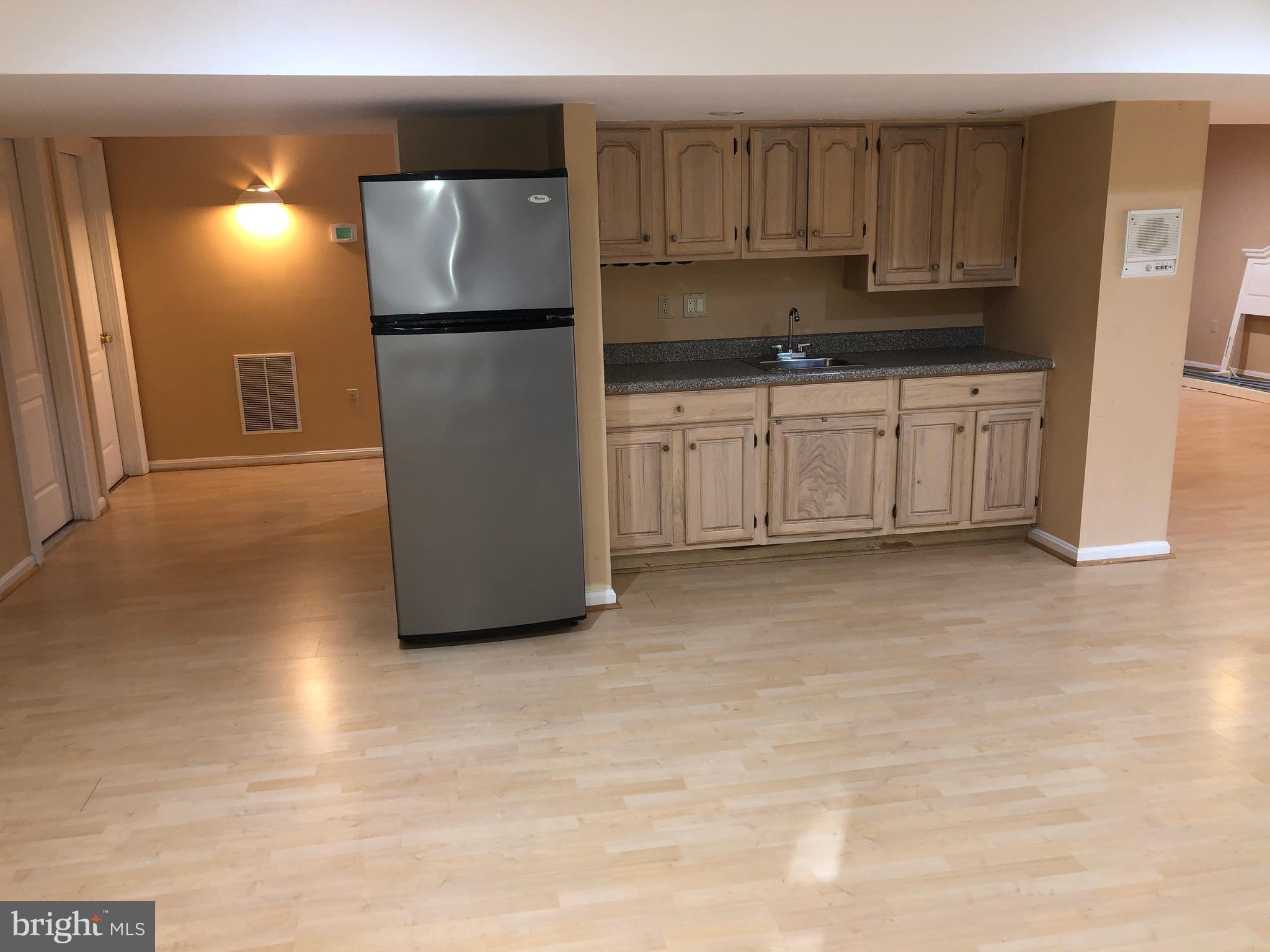 LEWIS PARK - Residential Lease