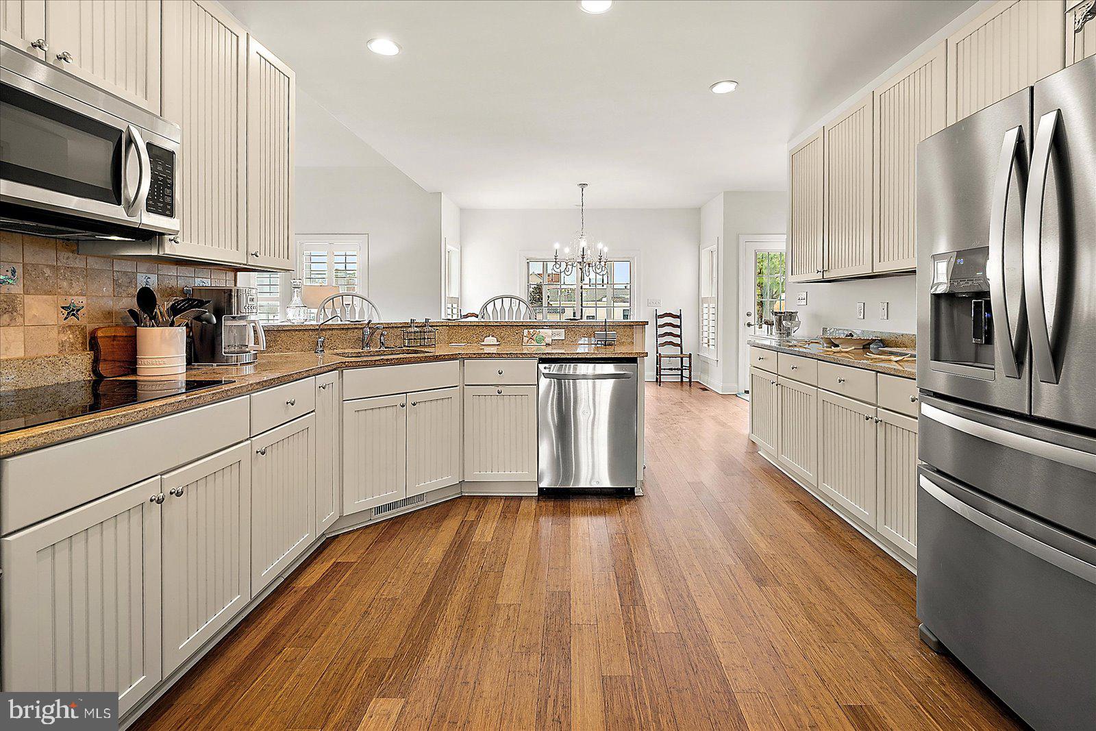 CAPE ISLE OF WIGHT - Residential