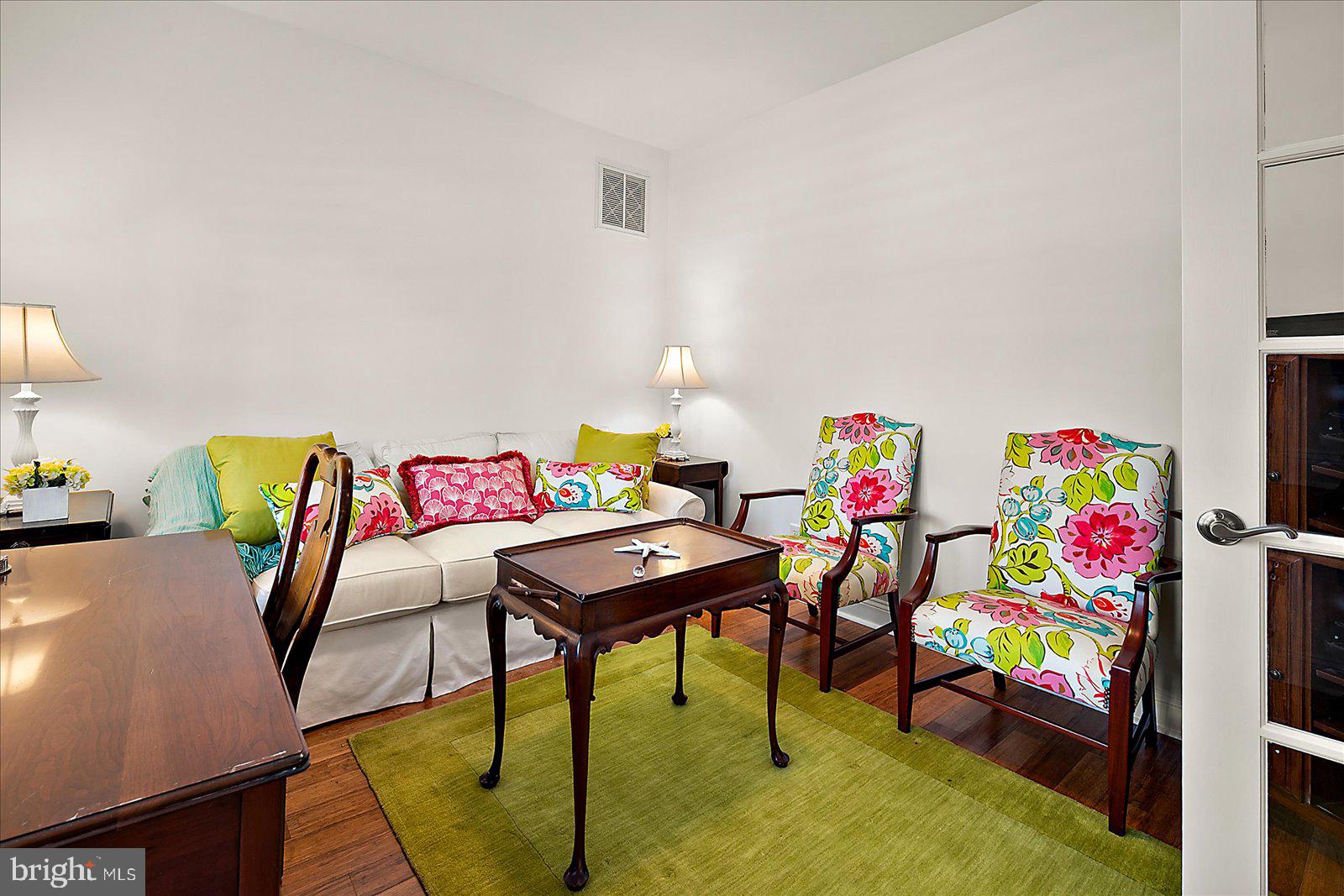 CAPE ISLE OF WIGHT - Residential