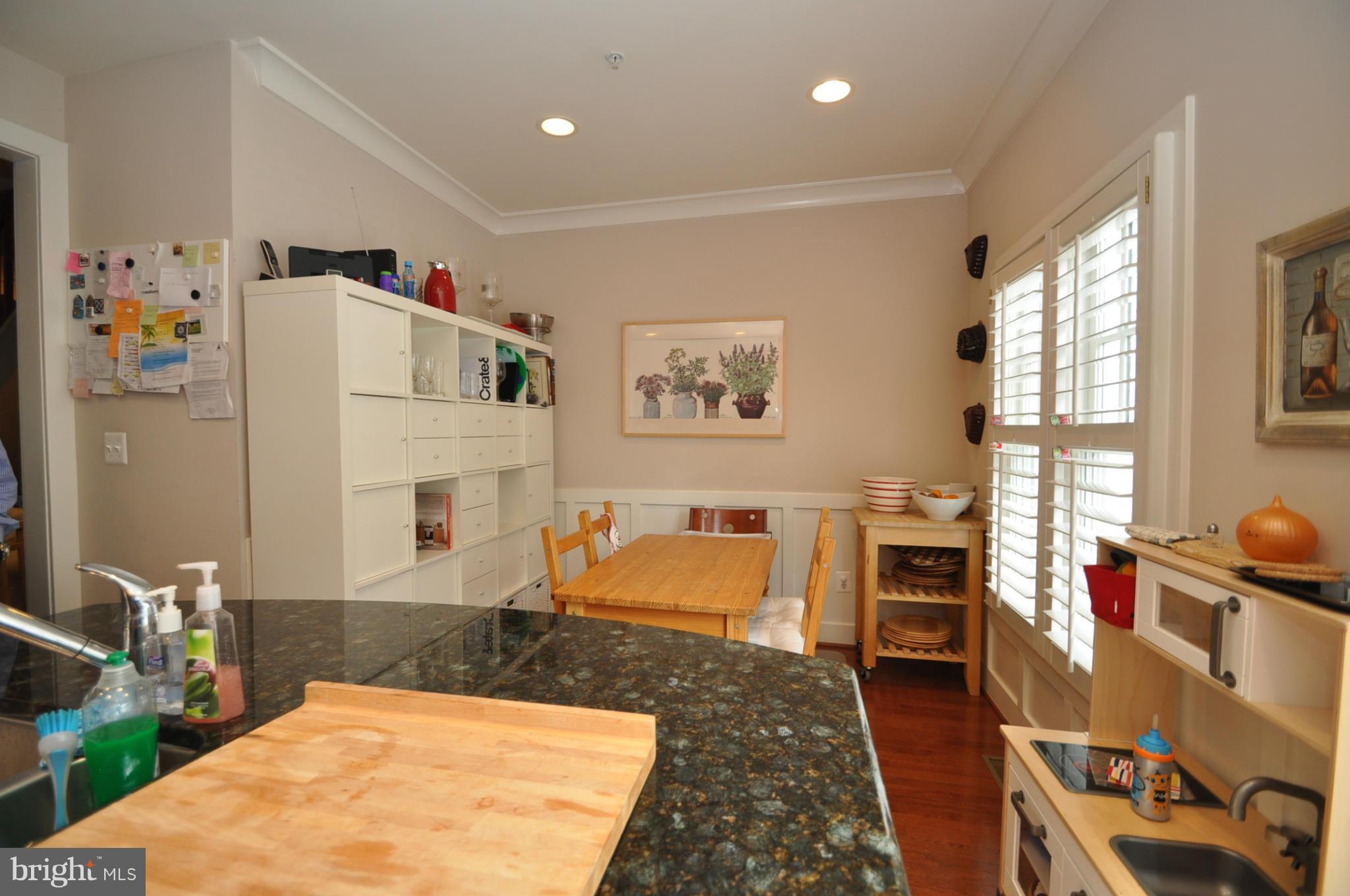 CLARENDON CENTER - Residential Lease