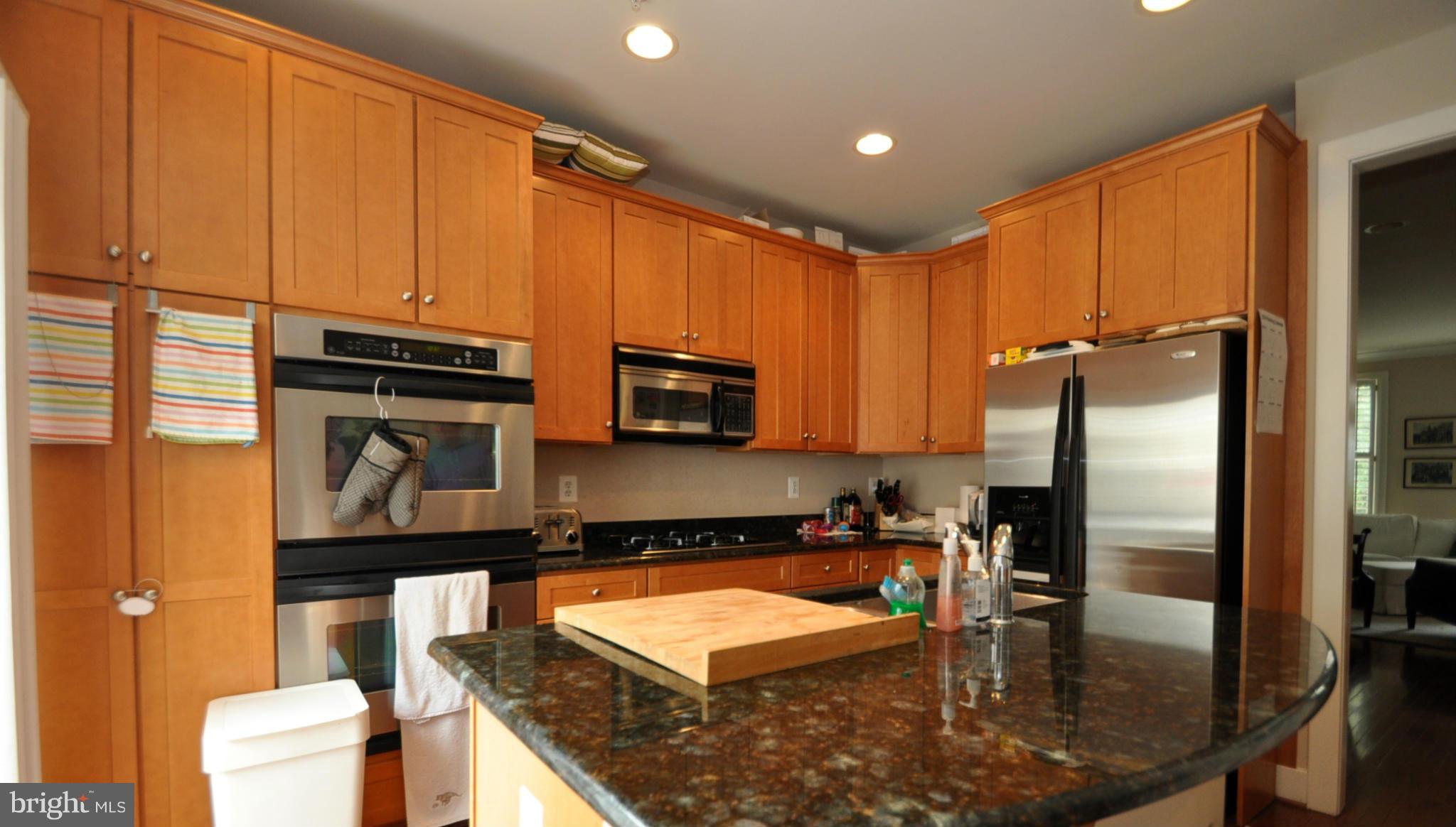 CLARENDON CENTER - Residential Lease