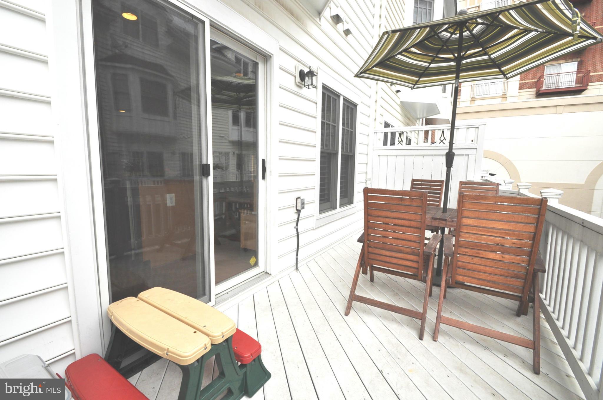 CLARENDON CENTER - Residential Lease