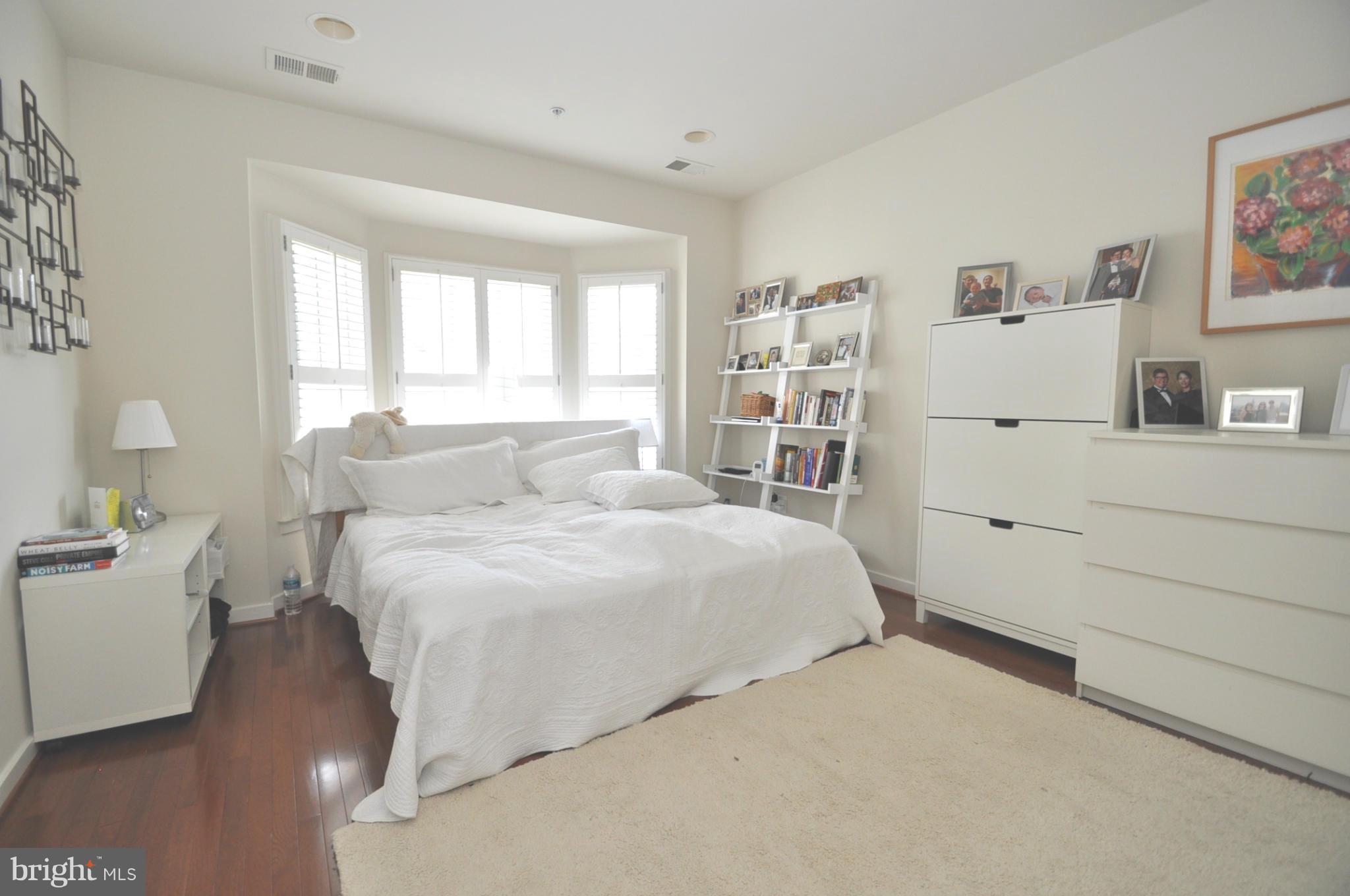 CLARENDON CENTER - Residential Lease