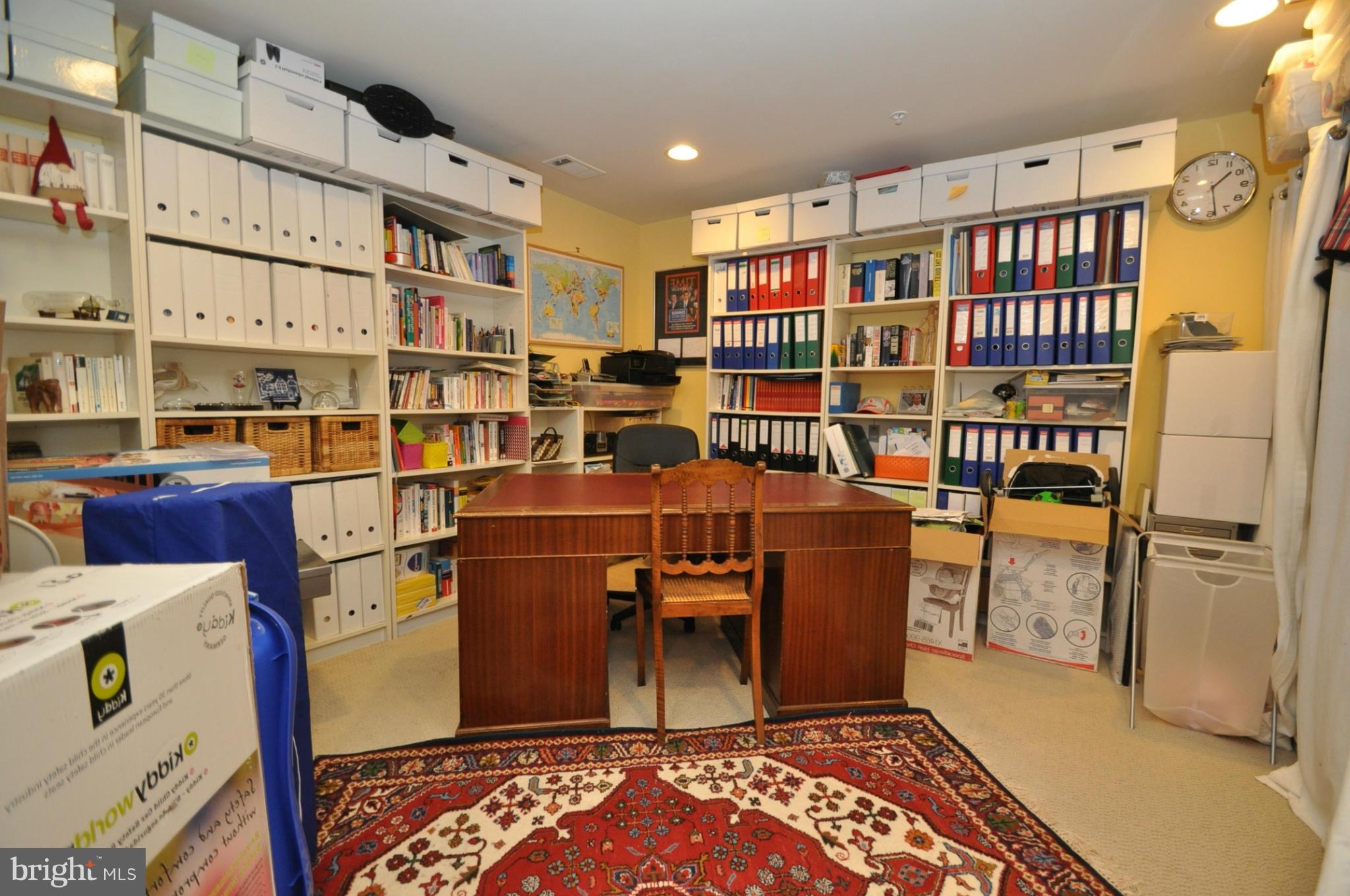 CLARENDON CENTER - Residential Lease