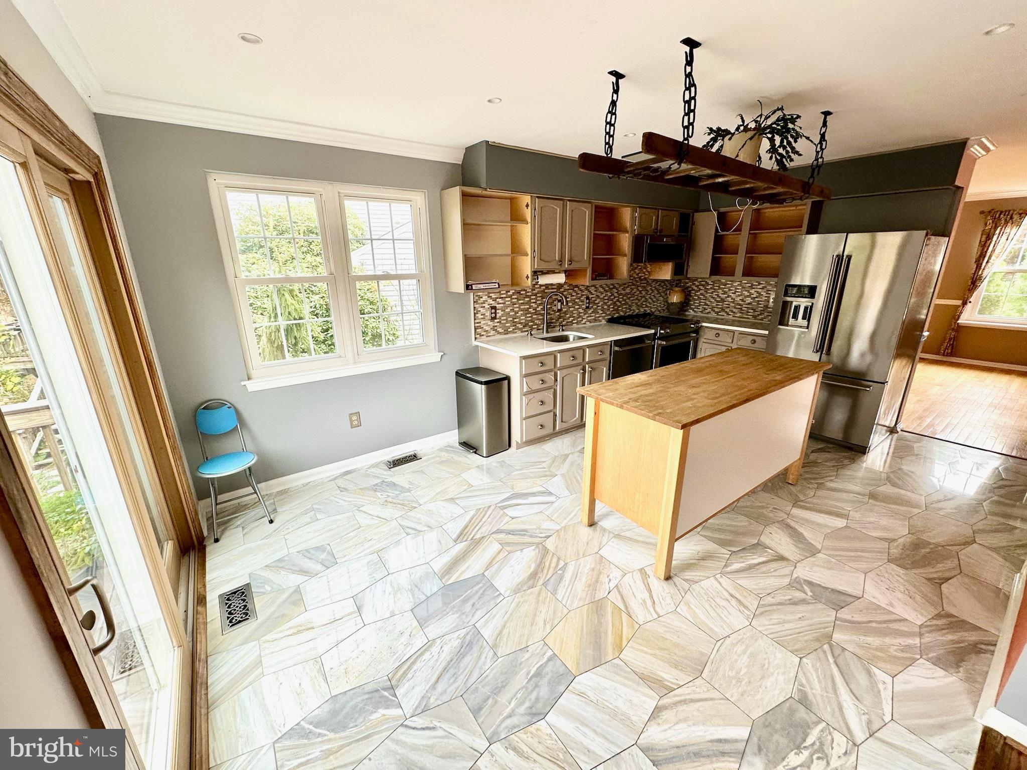 SWEEPSTAKES - Residential