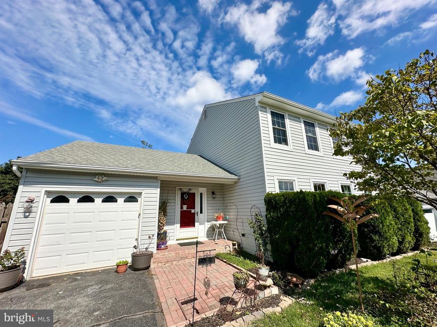 Welcome to this spacious and inviting 3-bedroom, 3.5-bath detached home located in the sought-after Sweepstakes community of Damascus.  Featuring a bright, open layout, this home offers the perfect blend of comfort and style.

The main level boasts a welcoming living room filled with natural light, a formal dining area, a well-appointed kitchen with ample cabinet space, and family room with a cozy fireplace and access to the deck—ideal for outdoor dining and entertaining.  A half bath and laundry room complete the main level. 

Upstairs, you’ll find a generous primary bedroom with en-suite full bath, along with two additional bedrooms and a second full bath.  The fully finished lower level provides a large recreation room, den, bonus room, and full bath.

Outside, enjoy the deck and private fenced backyard with a pond and veggie garden, offering a peaceful retreat.  A driveway and attached garage add to the convenience of this wonderful home.

Located in a quiet, established neighborhood, this property is just minutes from schools, parks, shopping, and commuter routes—making it an excellent choice for those seeking both charm and convenience.

✅ 3 Bedrooms, 3.5 Baths
✅ Finished Lower Level with Full Bath
✅ Deck & Private Backyard
✅ Attached Garage & Driveway Parking
✅ Prime Damascus Location

Don’t miss the opportunity to make this beautiful home yours!