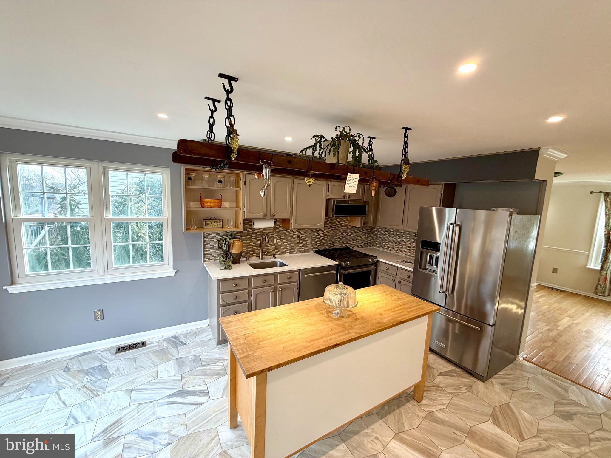 SWEEPSTAKES - Residential