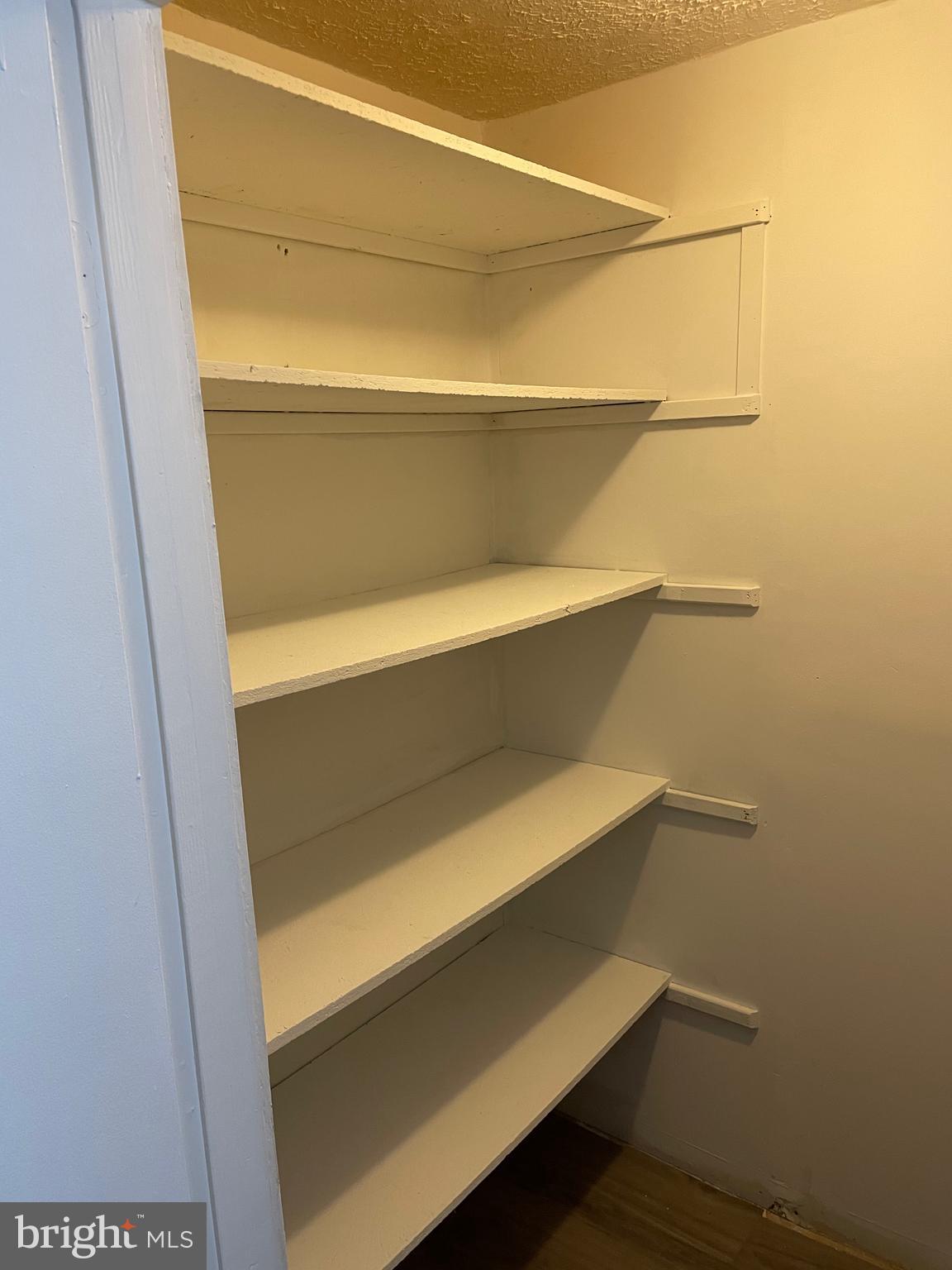 FRANKLIN FARM - Residential Lease