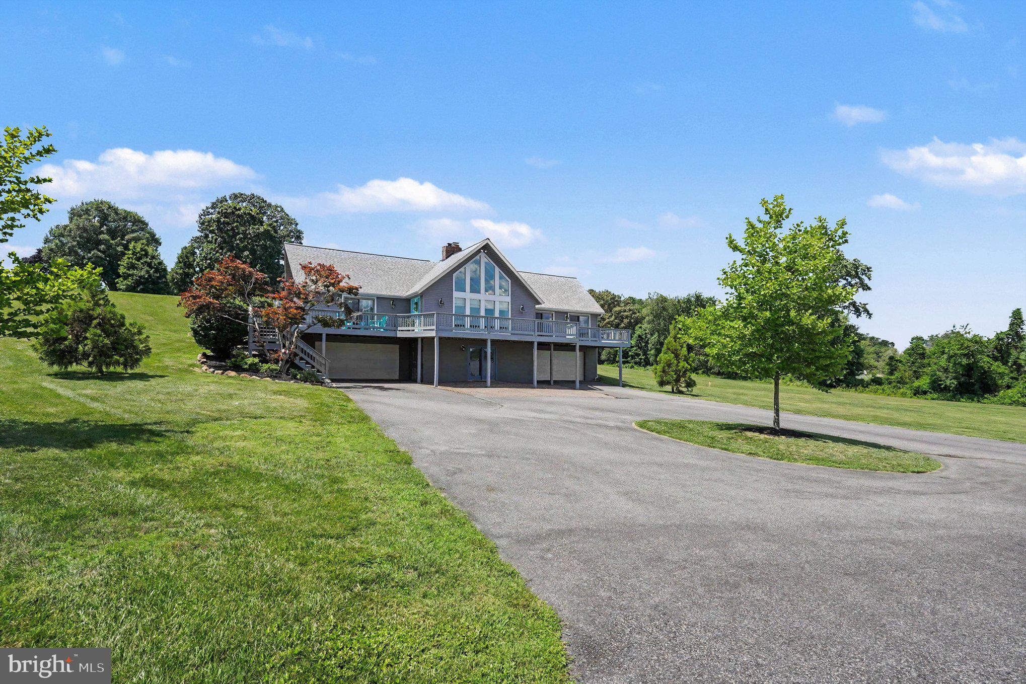 209 CASPARUS WAY