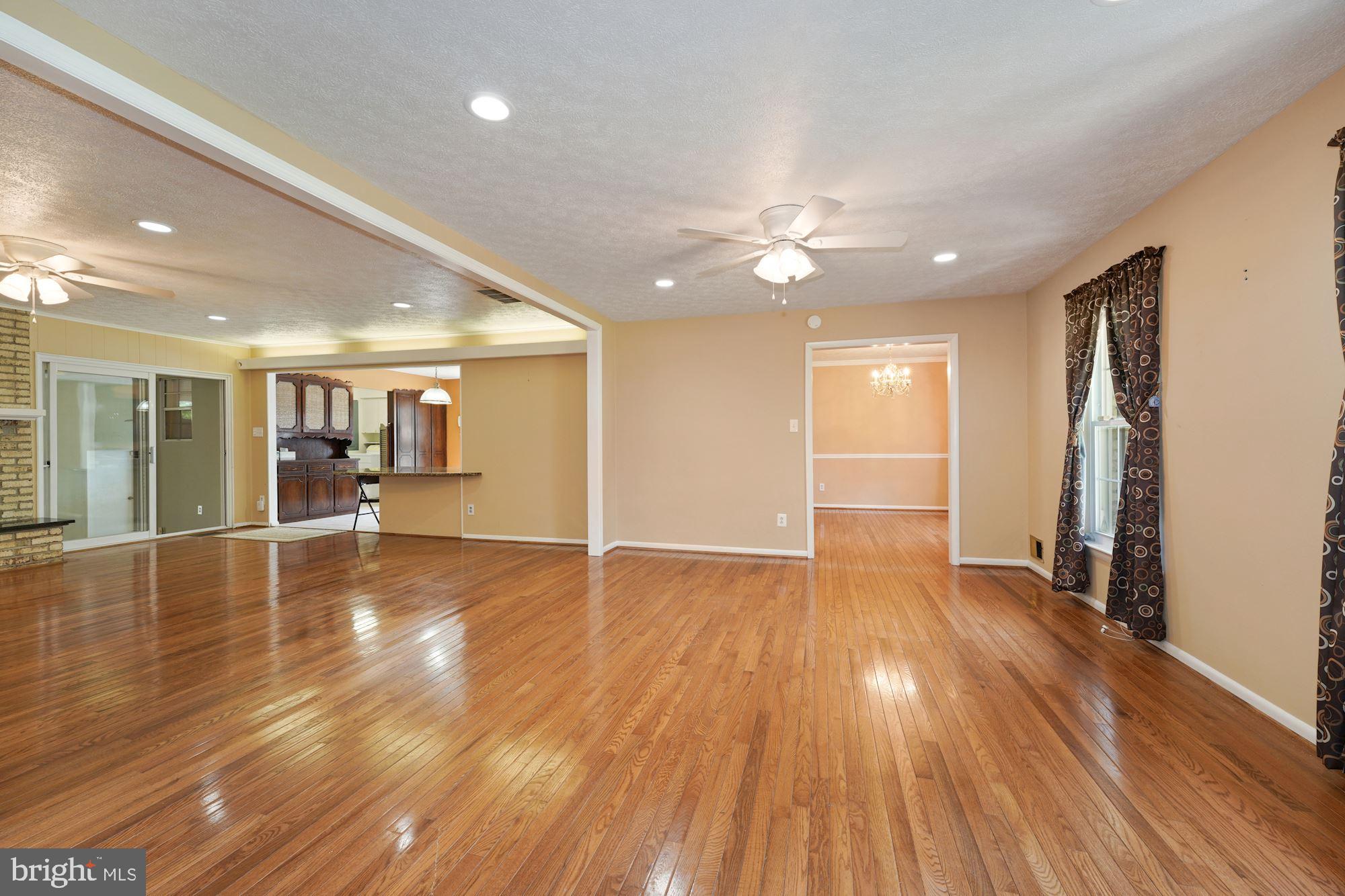 WARBURTON OAKS - Residential