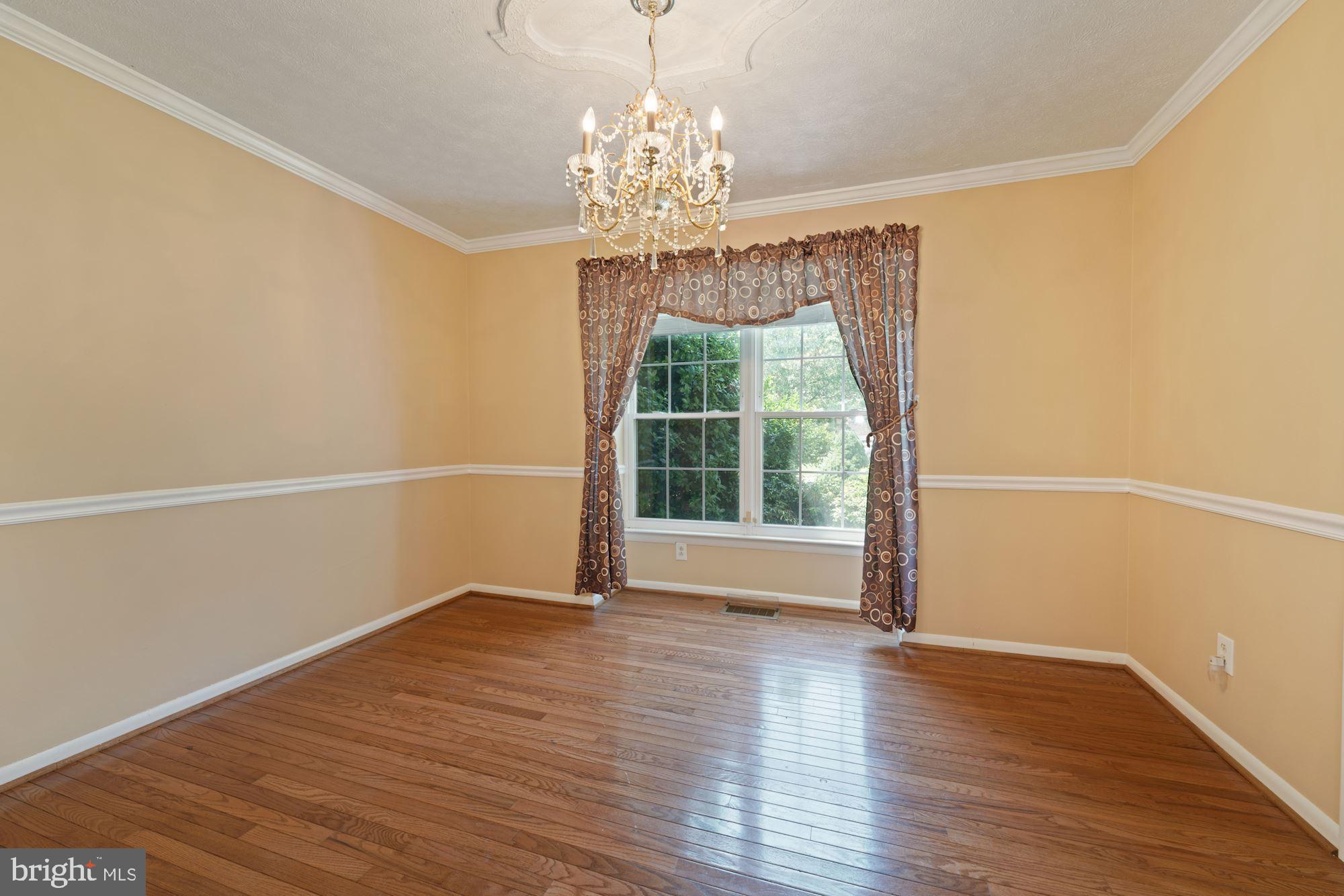 WARBURTON OAKS - Residential