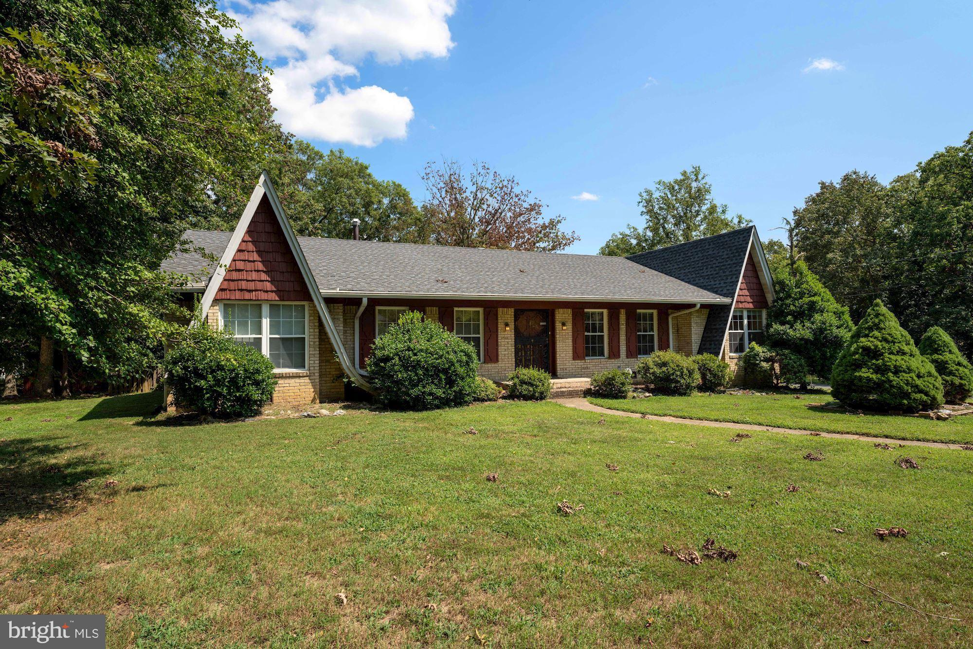 WARBURTON OAKS - Residential