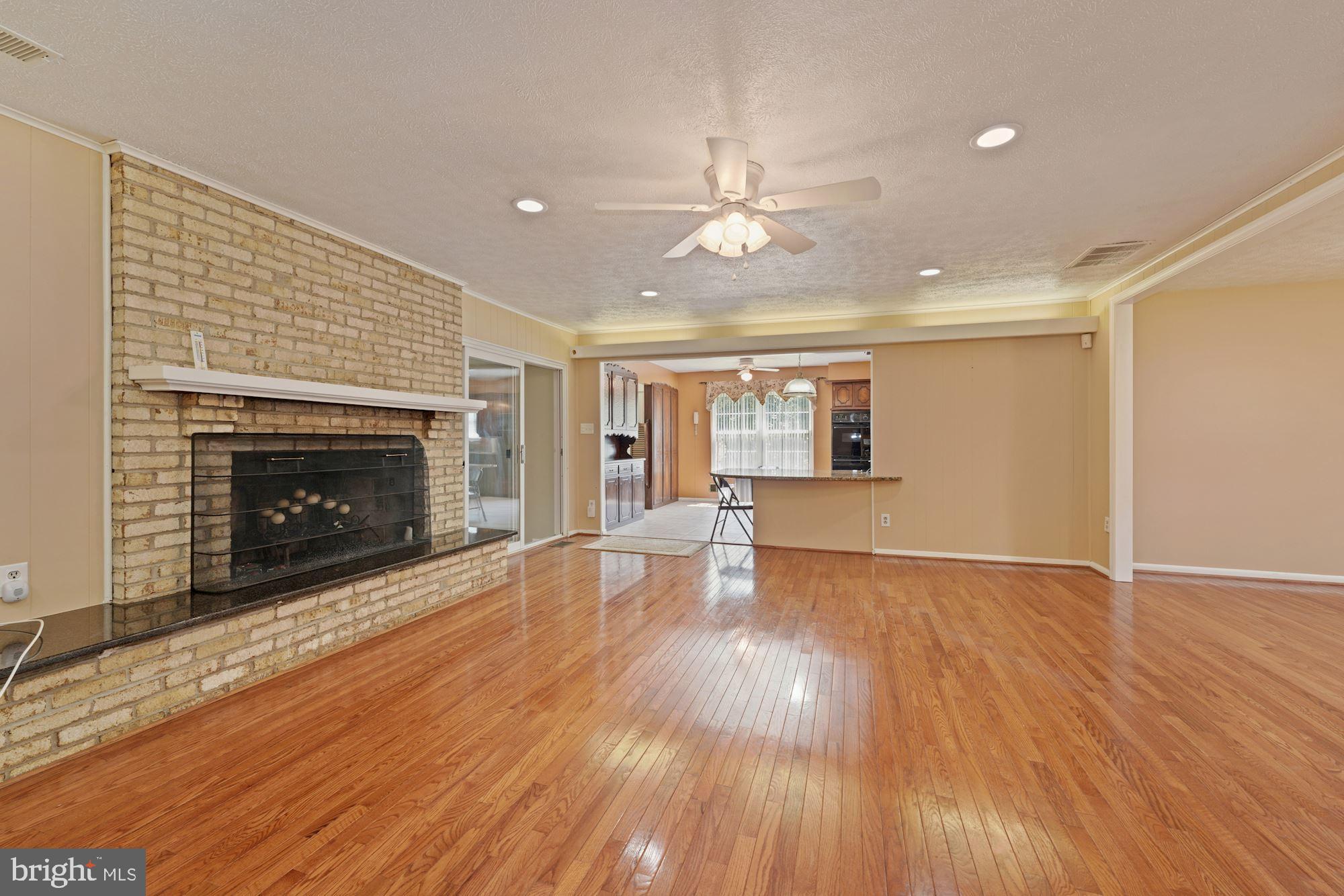 WARBURTON OAKS - Residential