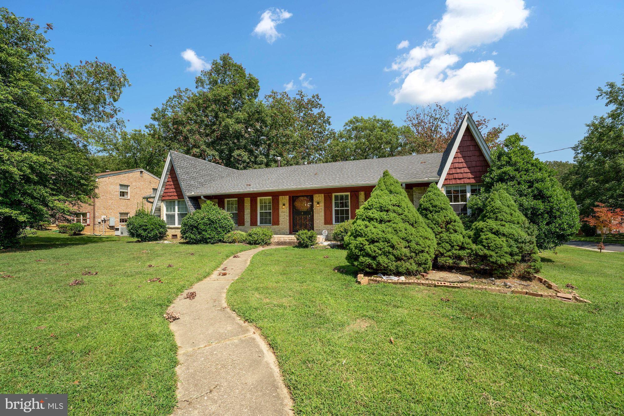 WARBURTON OAKS - Residential